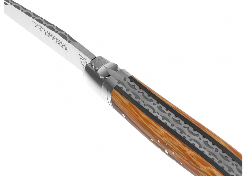 Couteau Laguiole prestige avec un manche en bois de serpent et mitres en acier inoxydable