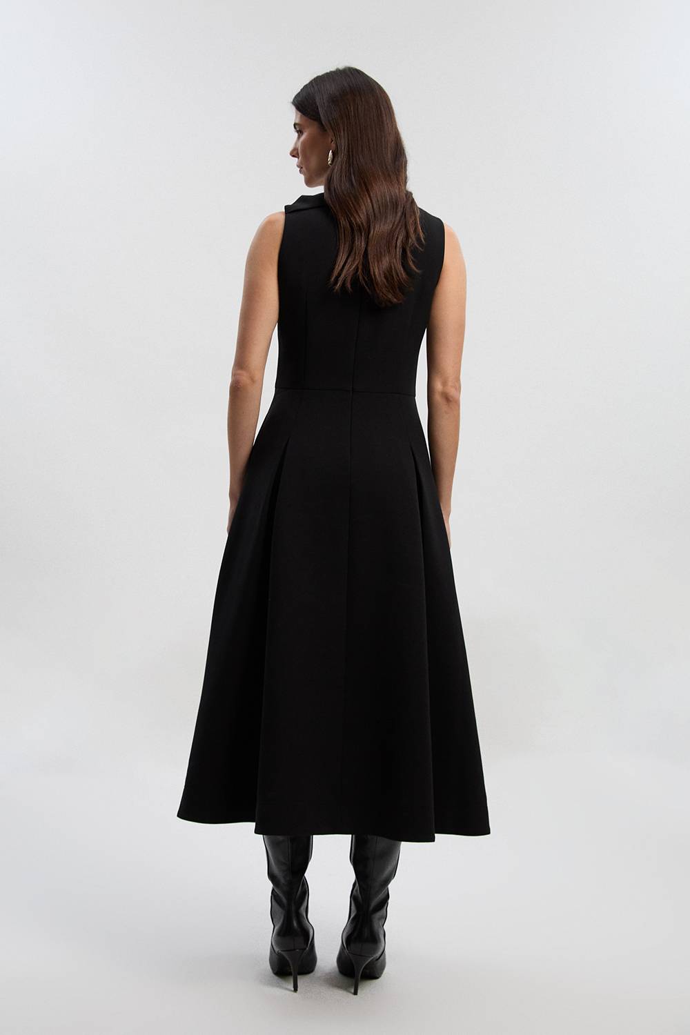 KarenMillen Robe Midi Ajustée à Détail Nœud Papillon au Col en Tissu Stretch Compact