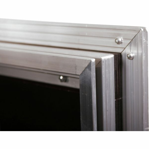 Thon L-Rack 15HE 45 mit Rollen
