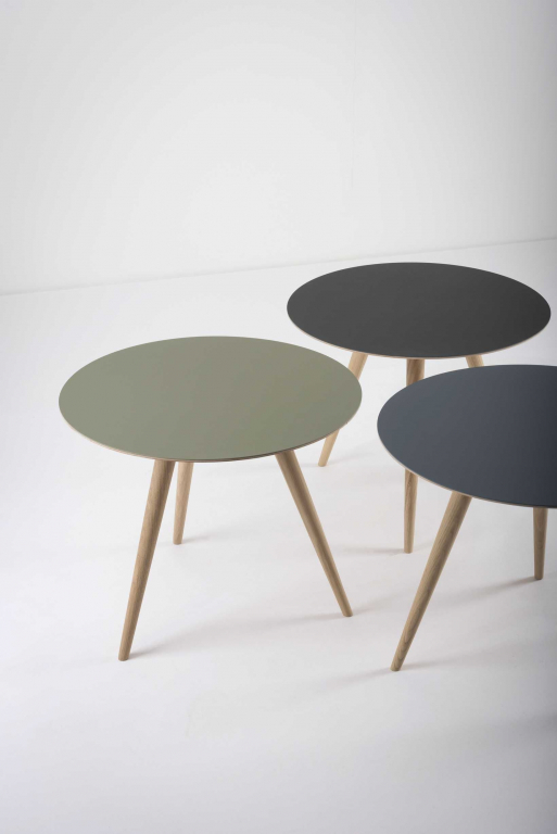 Gazzda Arp bijzettafel 55 Smokey Blue