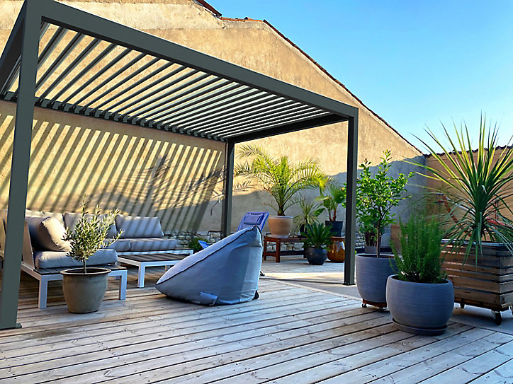 Pergola bioclimatique autoportante manuelle aluminium Salto 4,13 x 3,08 m