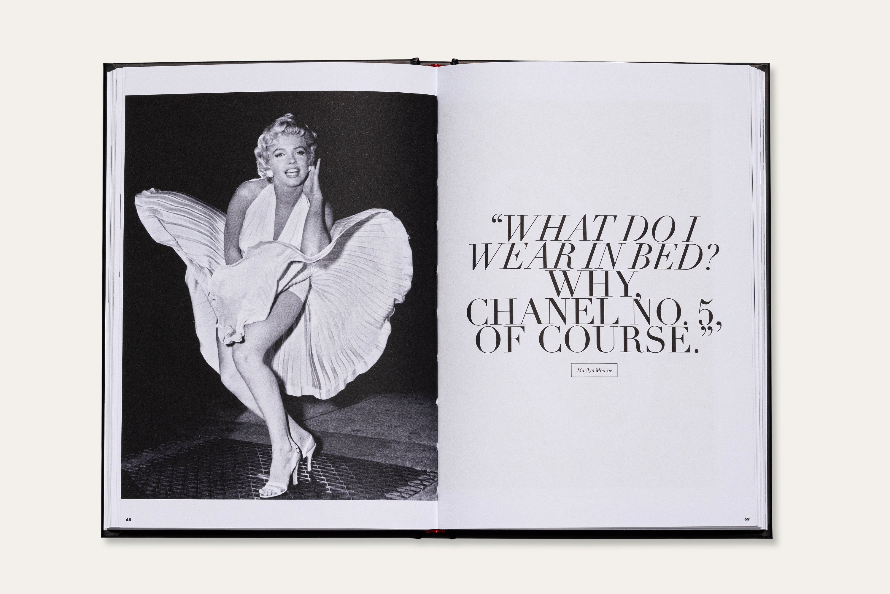 New Mags  The Essence of Chanel bog