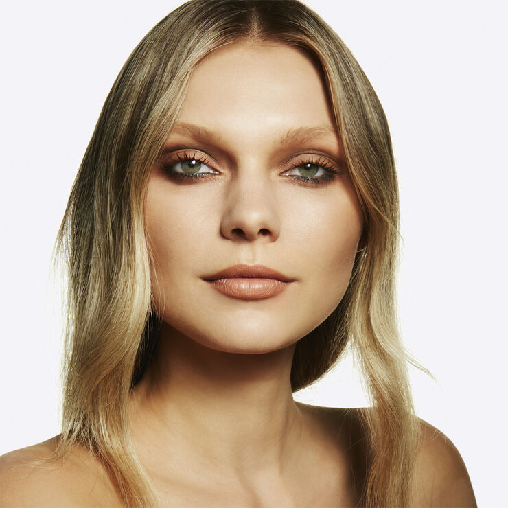 MAC Mineralize Skinfinish/ Natural