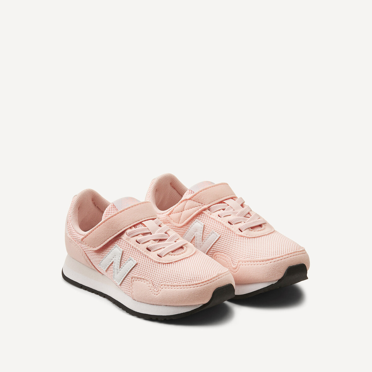 Tênis NEW BALANCE PV323