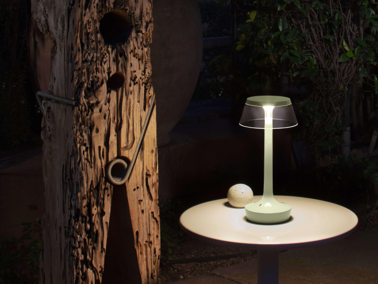 Flos Bon Jour Unplugged LED tafellamp Almost White