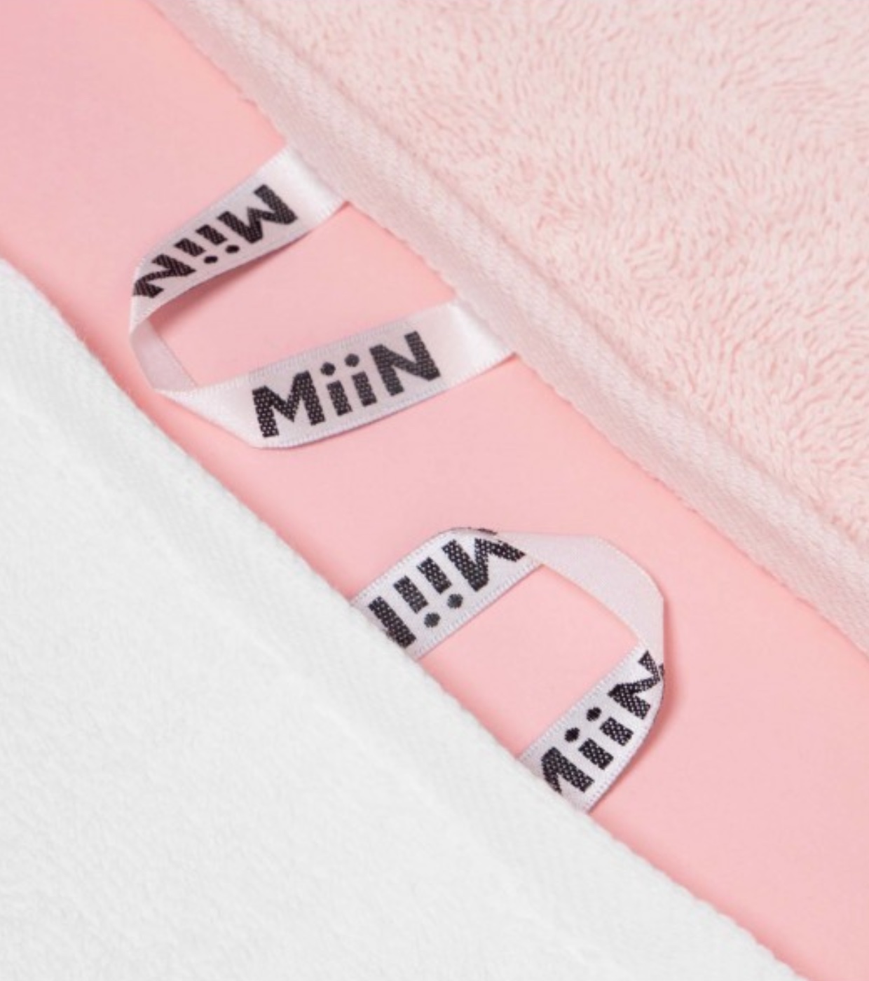 Miin Cosmetics - Dupla de Toalhas de Rosto