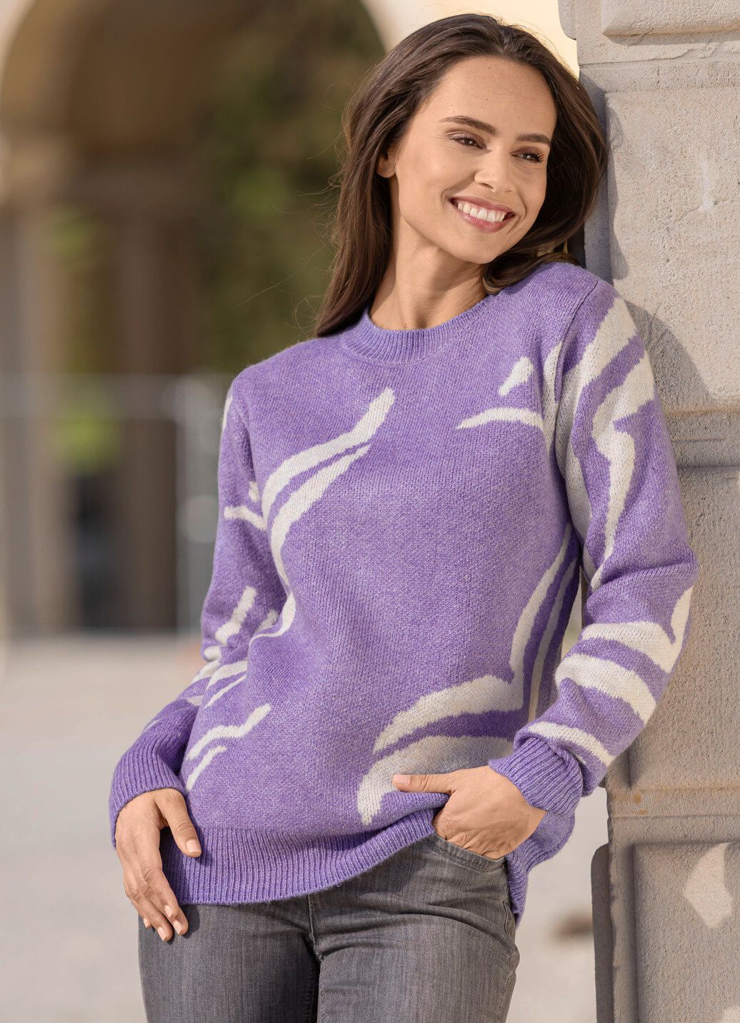 Pullover mit grafischem Muster