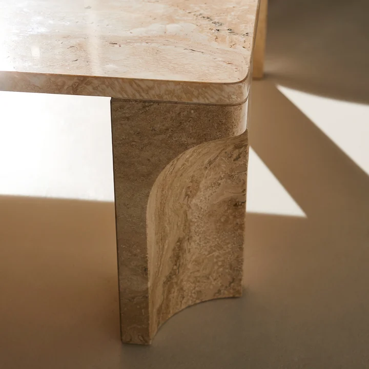 Gubi - Doric Couchtisch, 80 x 80 cm, electric grey
