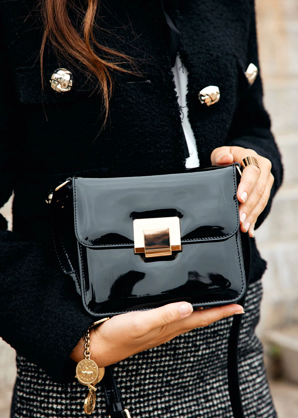 SAC PAOLA VERNIS NOIR