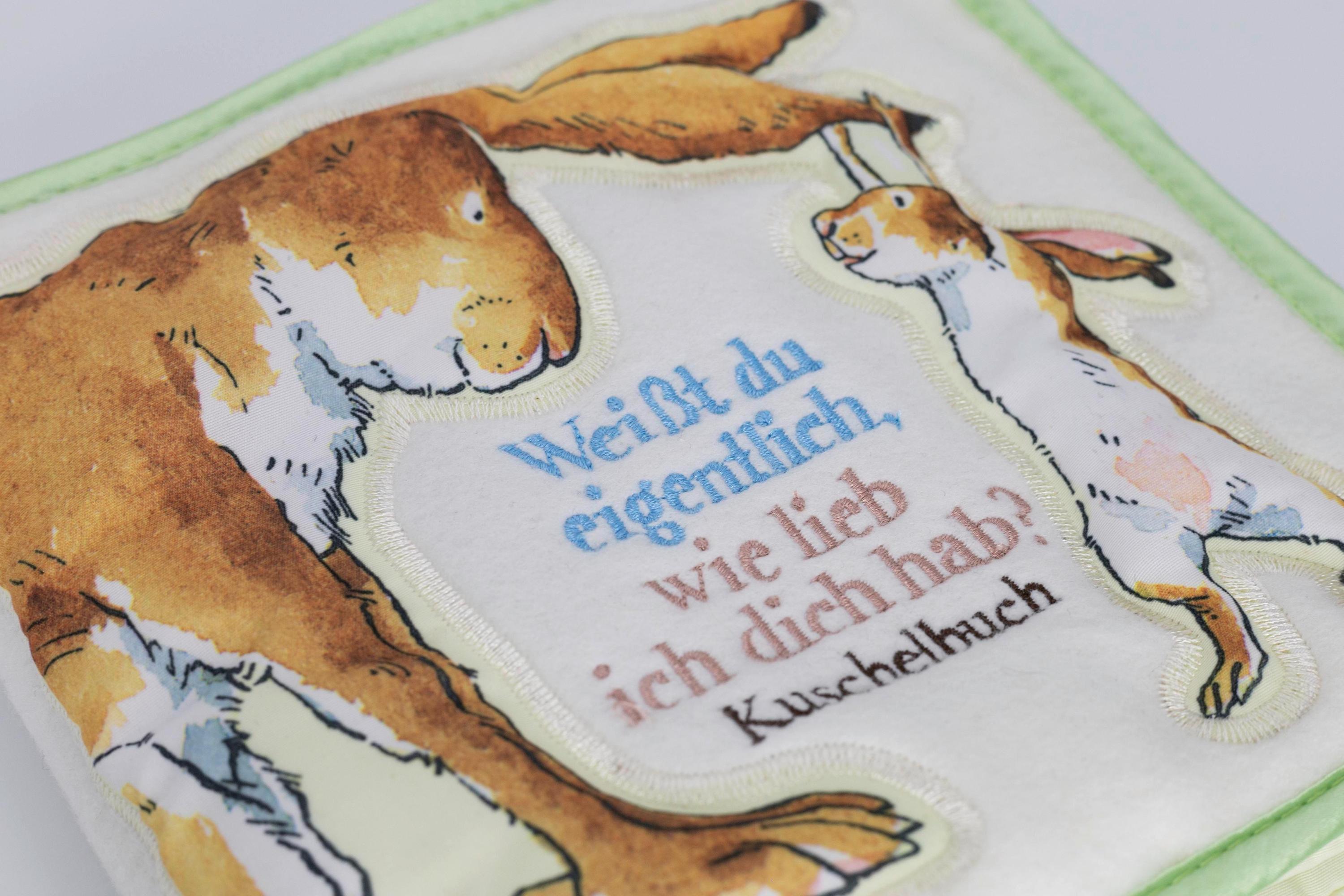 Weißt du eigentlich, wie lieb ich dich hab?, Stoffbilderbuch
