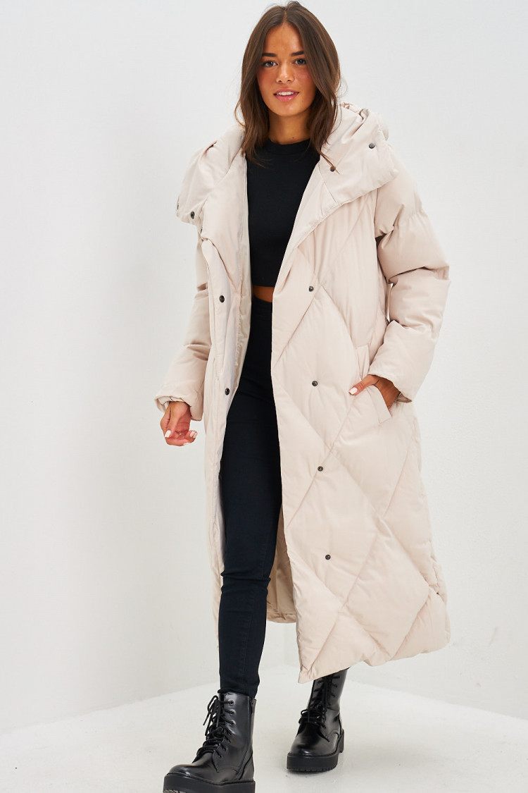 Doudoune beige matelassée à capuche