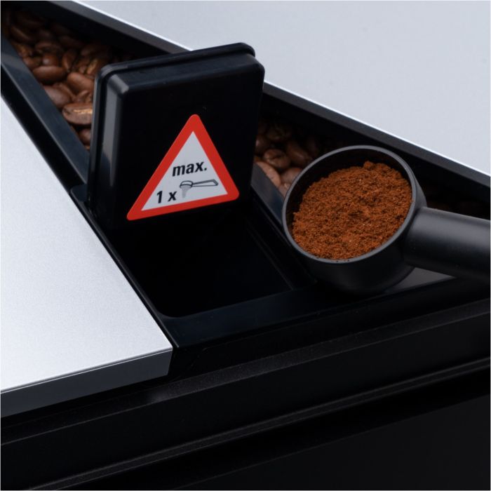 Nivona Kaffeevollautomat CafeRomatica NICR 970 // 1kg Nivona Kaffee gratis
