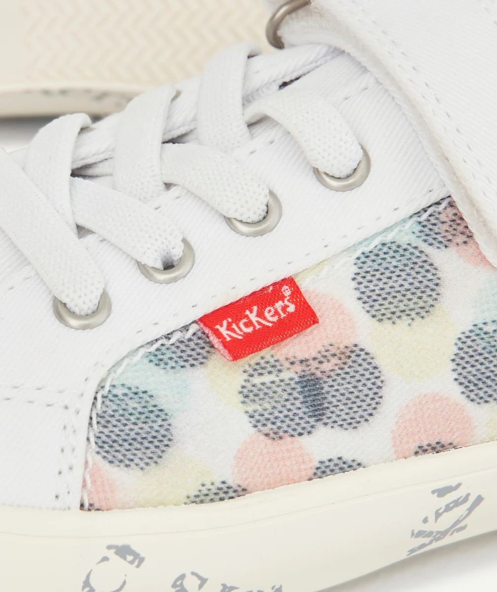KICKERSBASKETS BLANCHES AVEC POIS COLORÉS FILLE