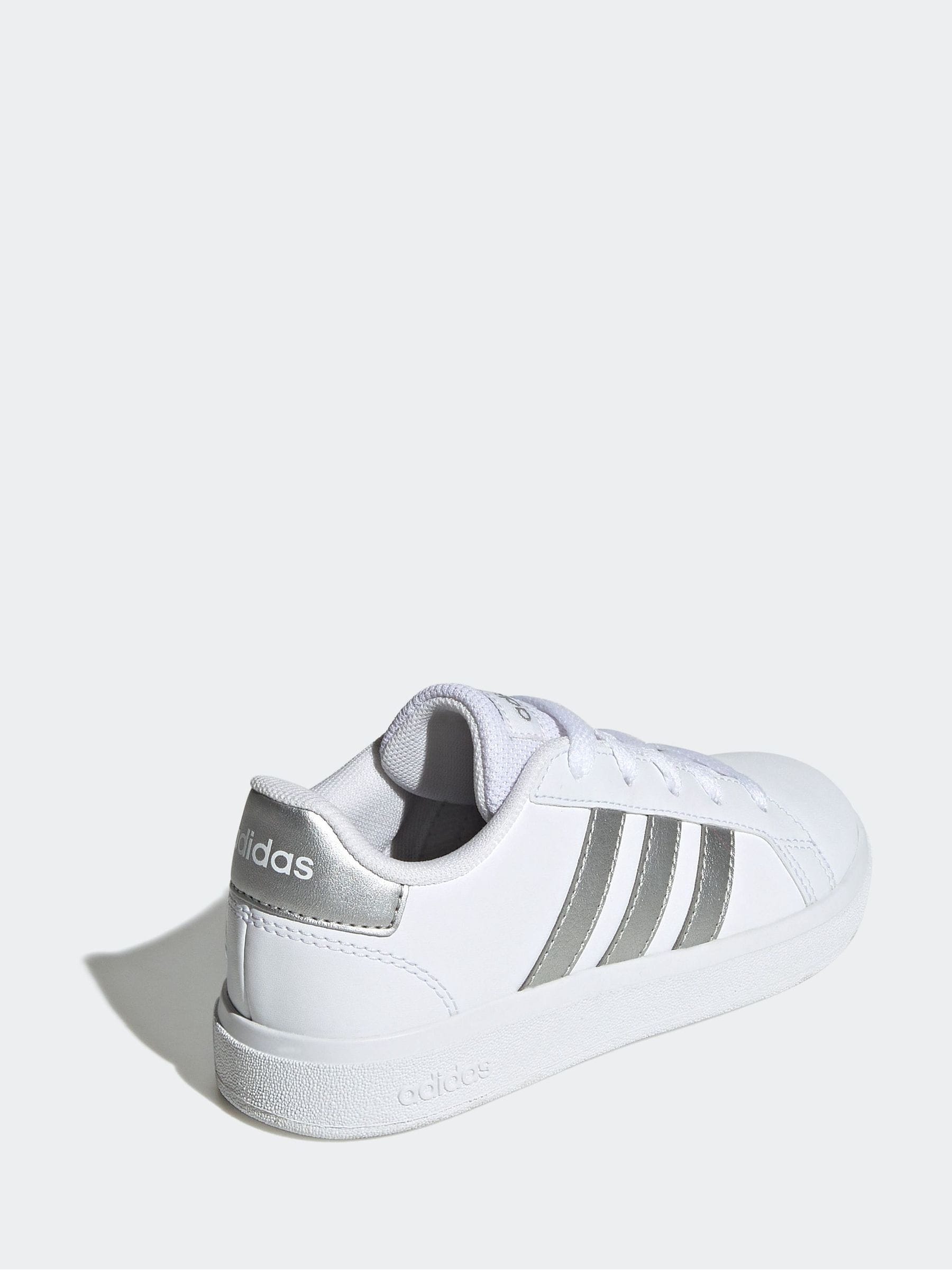 Wit/zilver - adidas Grand Court vetersneakers voor kinderen