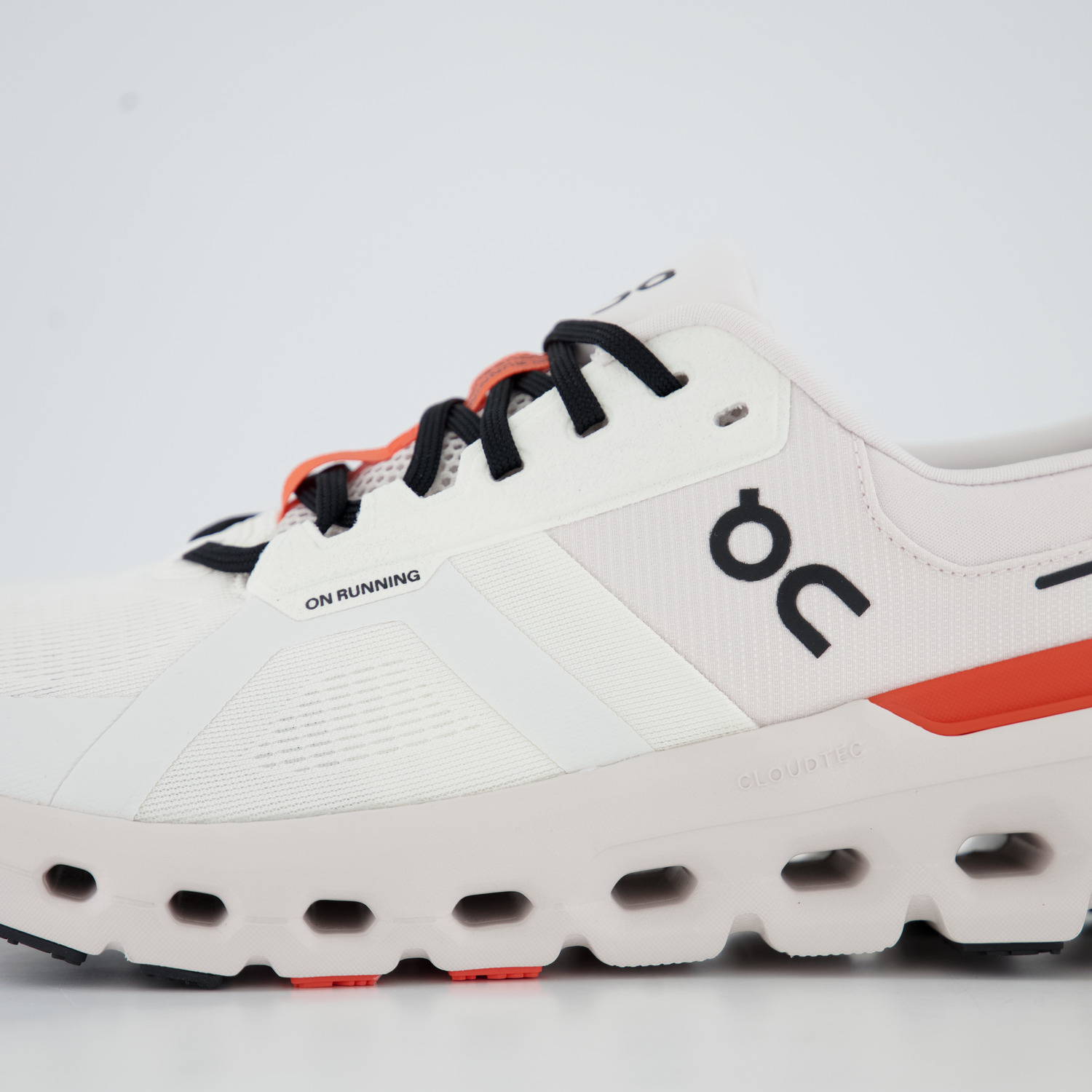 ON CLOUDRUNNER 2