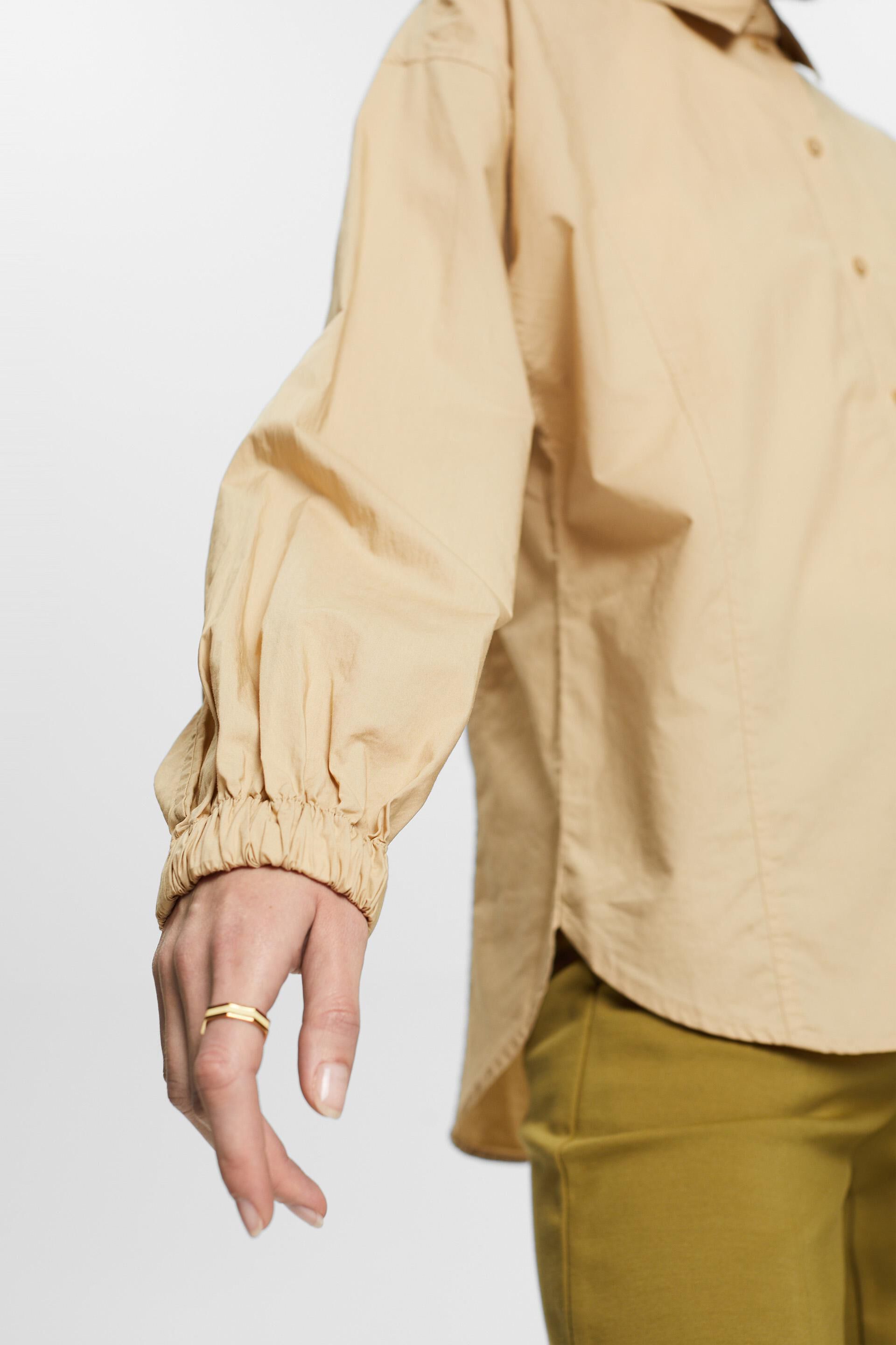 Blouses woven