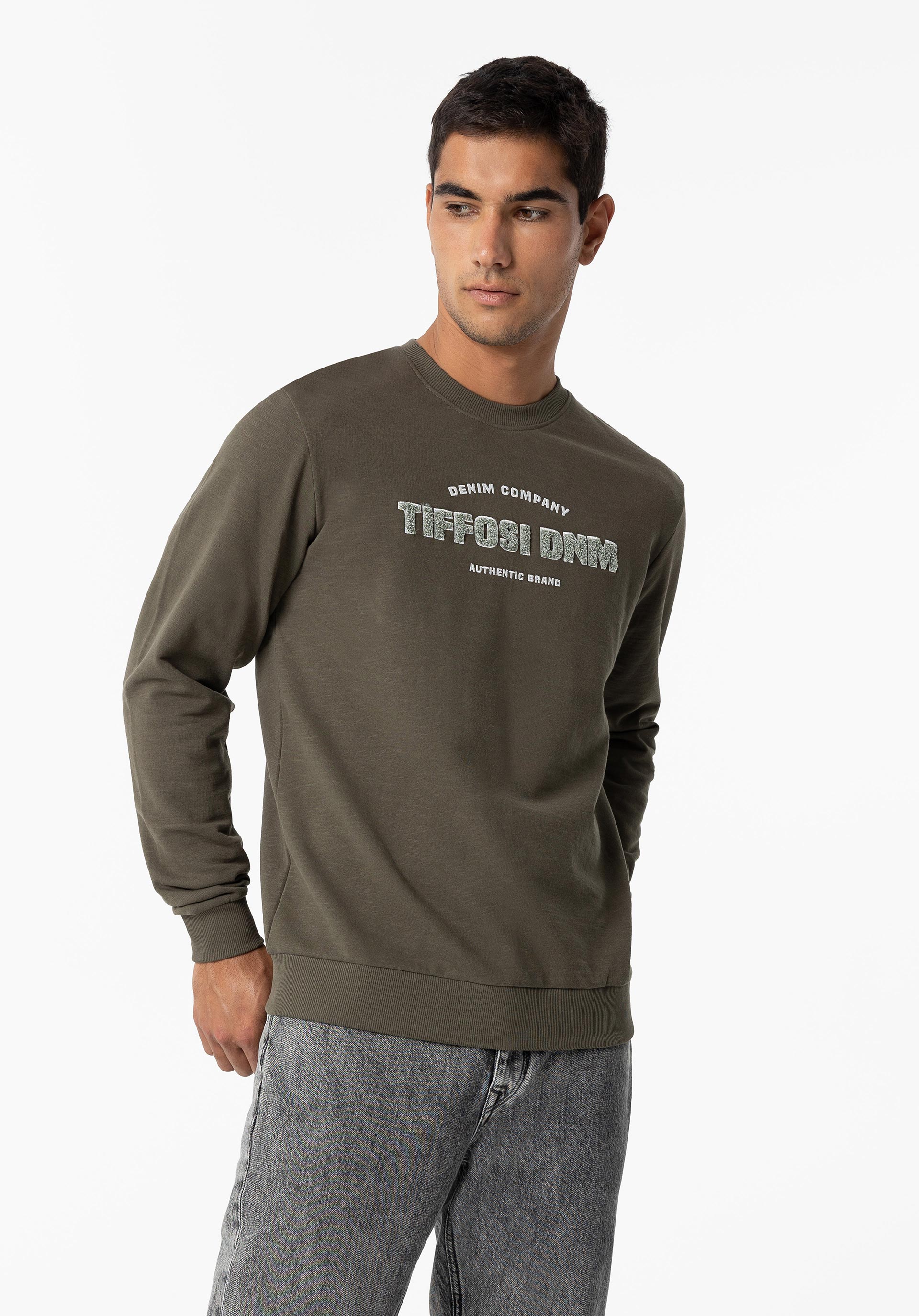 Sweatshirt com Bordado Turco