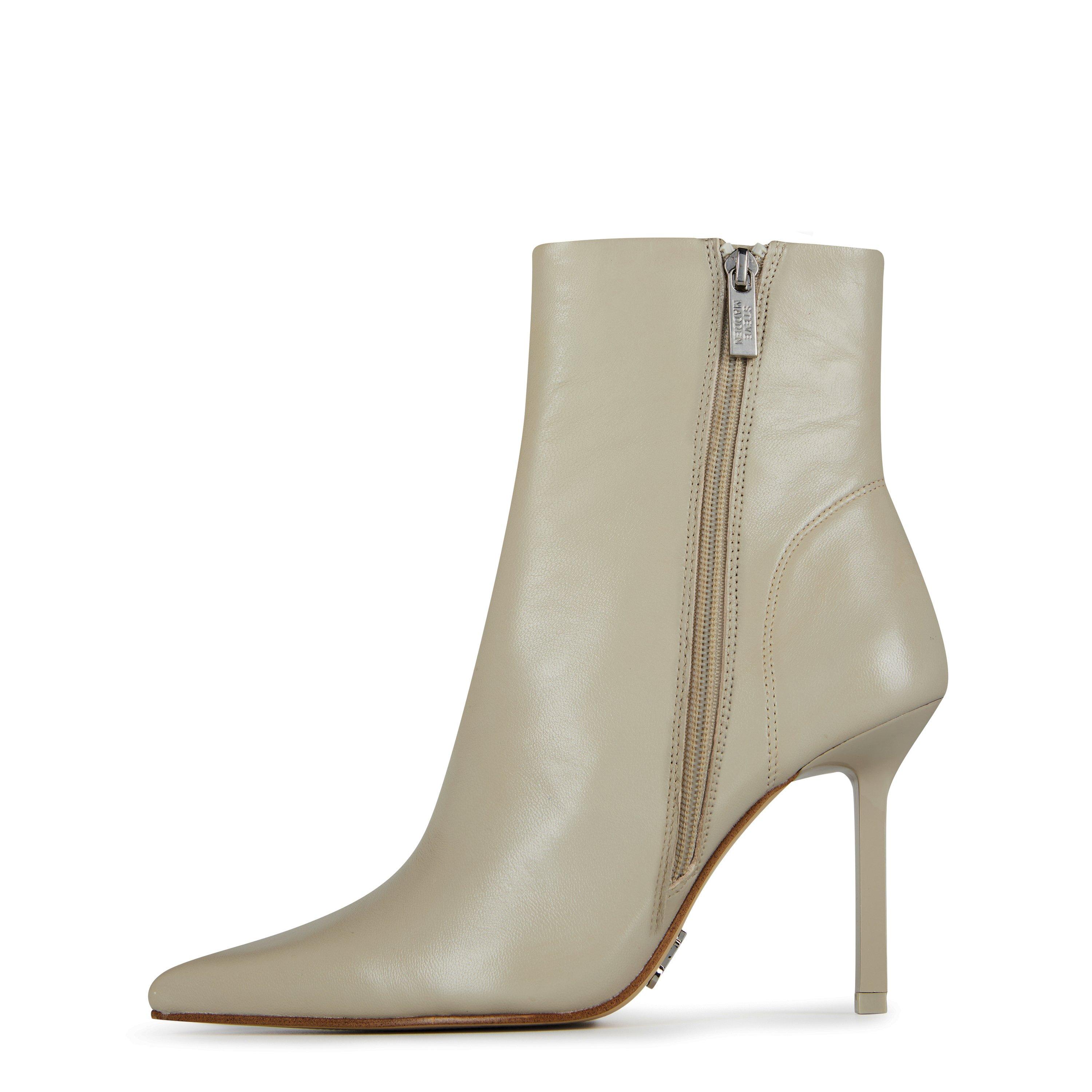 Steve Madden Lyanna Ankle Boots