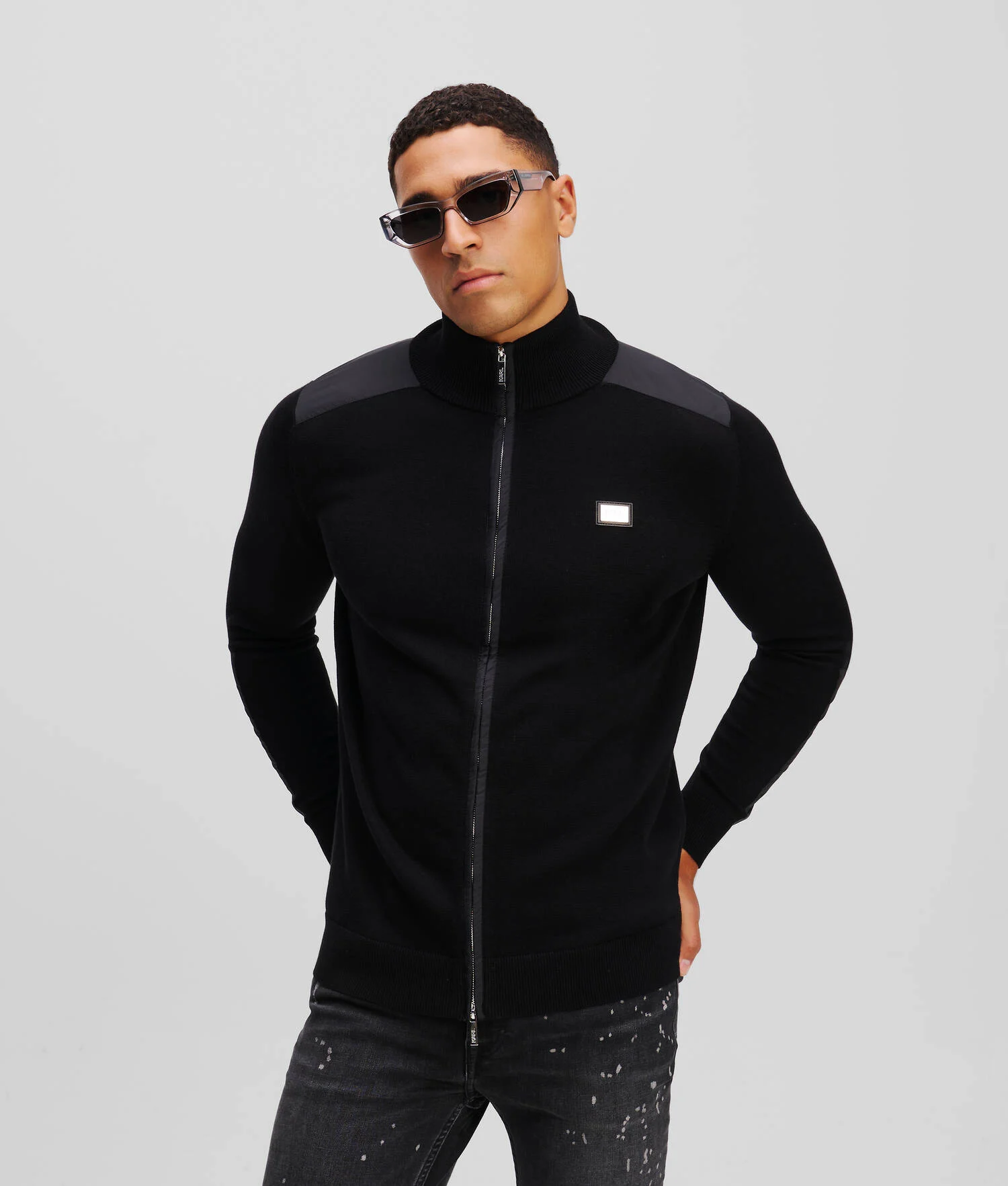 VESTE EN TRICOT ZIPPÉE - Noir
