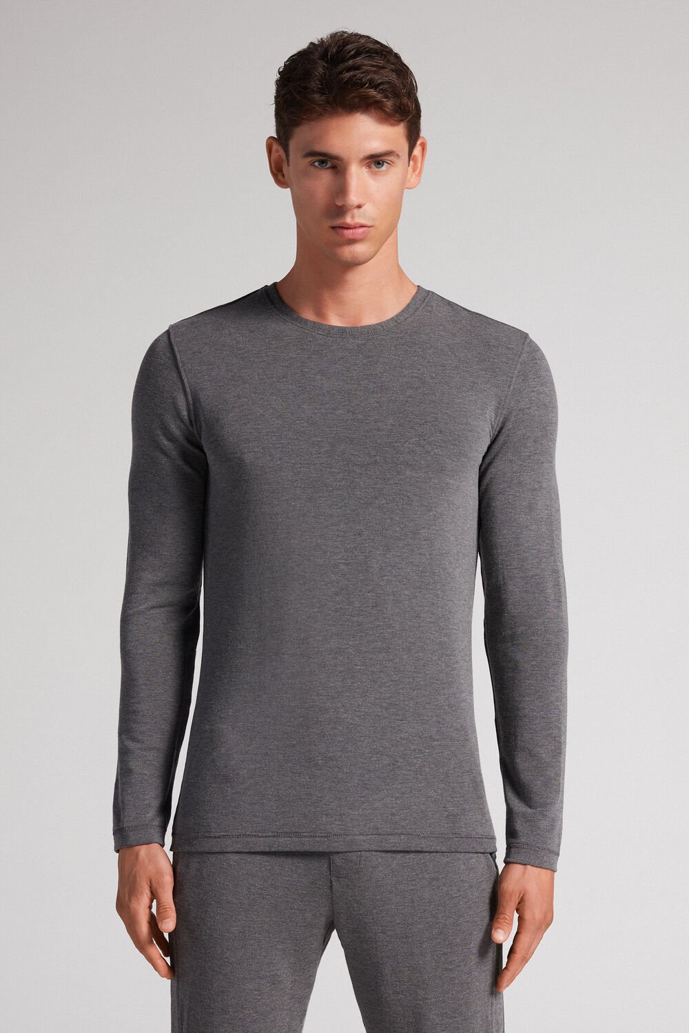 Blusa de manga comprida em modal e cashmere