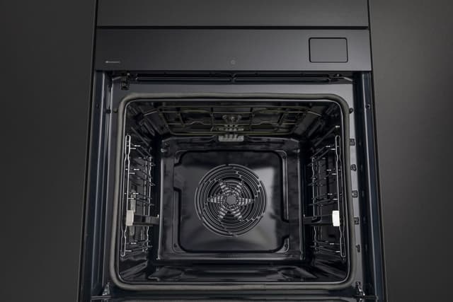 Hisense Ovn BFS615S8B