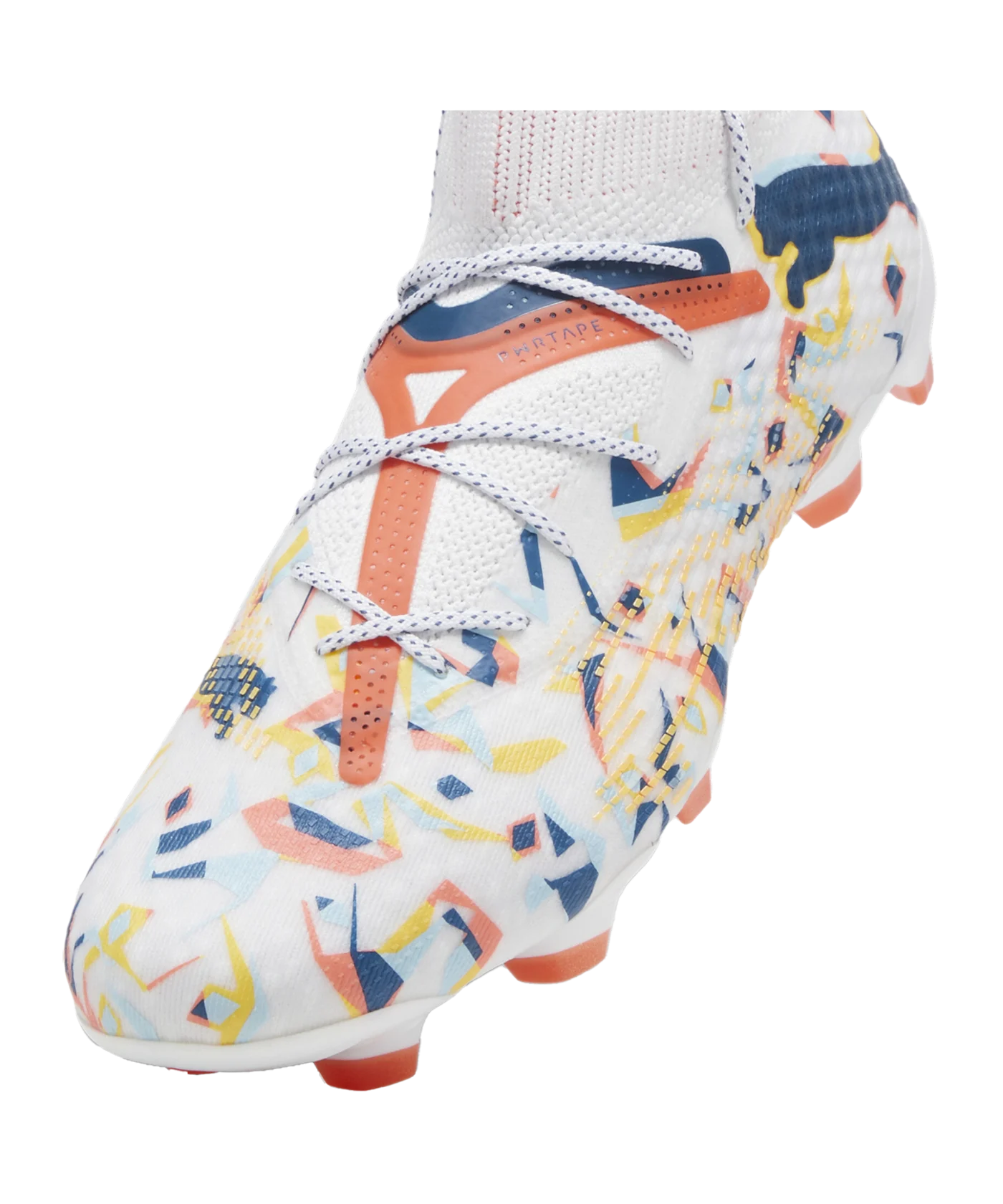 PUMA FUTURE 7 Ultimate Creativity FG/AG Weiss F01