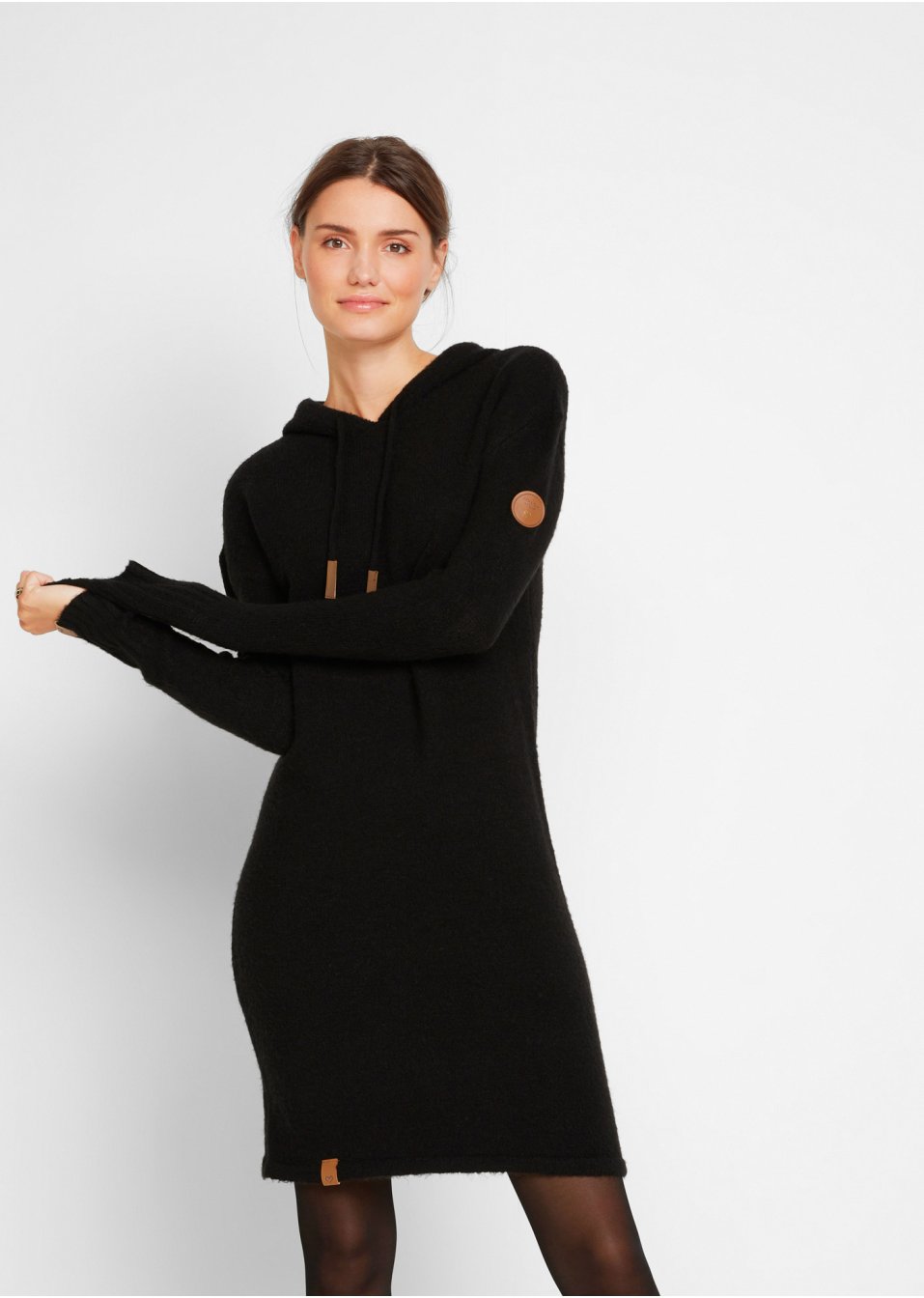 Robe en maille à capuche
