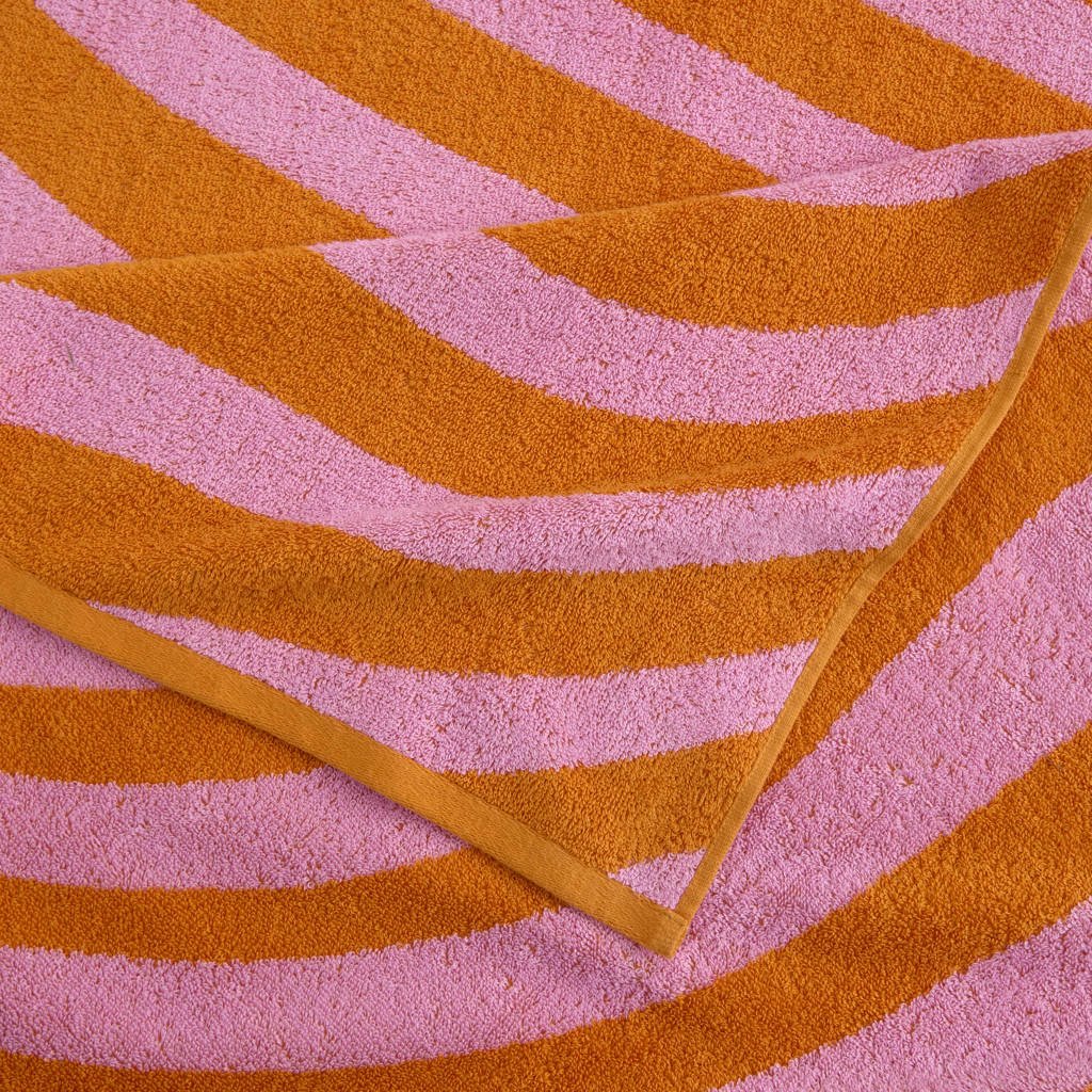 Perfecte strandhanddoek!strandlaken Swirl (roze) (180x100 cm)