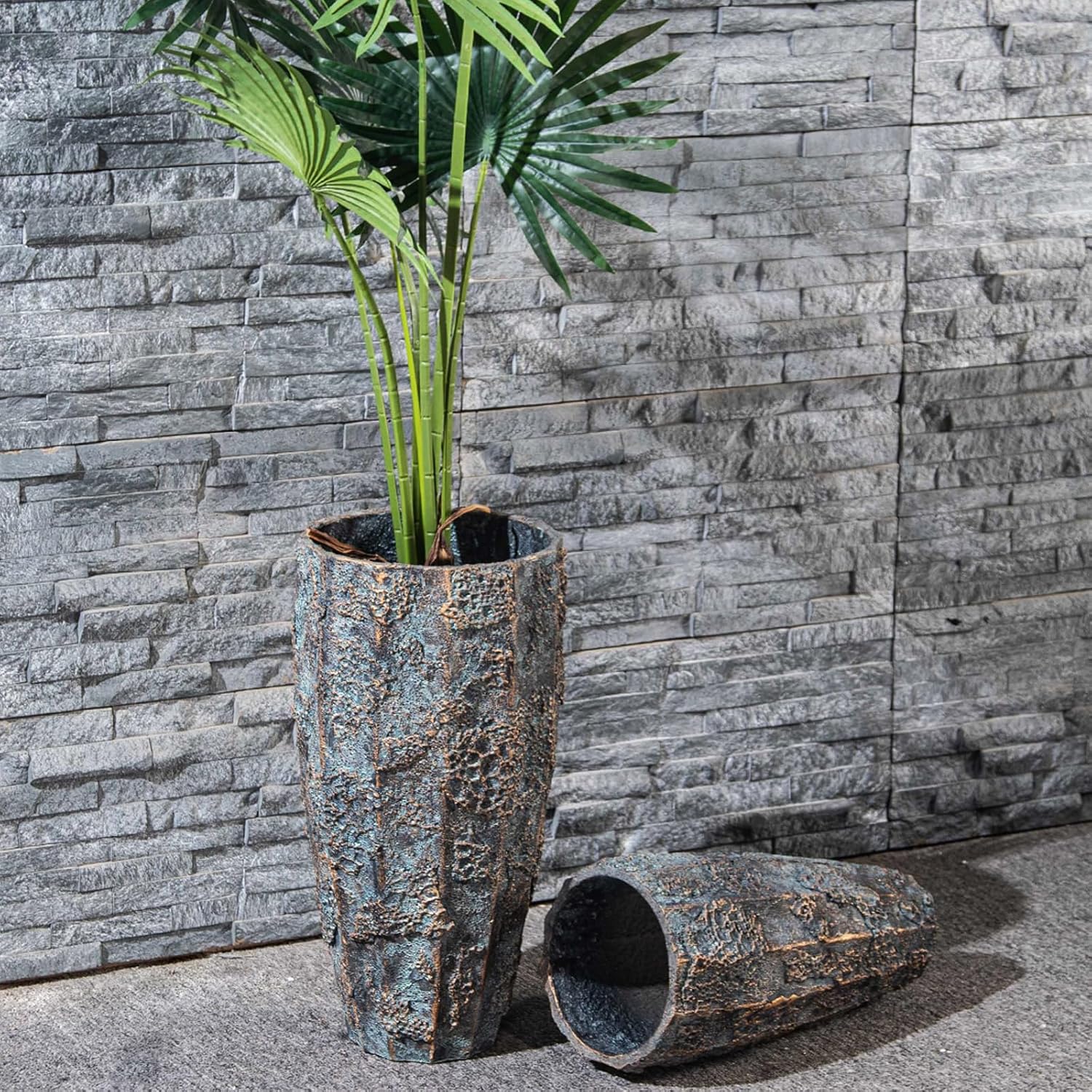 Yundu 43,2 & 55,9 cm hoch Beton Pflanztöpfe 2er Set Blumentöpfe mit Drainageloch Hohe Pflanzgefäße für Zimmerpflanzen Große Pflanzgefäße für Outdoor-Pflanzen wie Garten, Terrasse und Veranda-Dekor