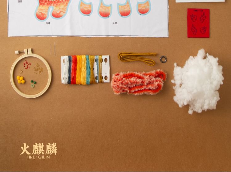 Embroidery Kingdom - Kirin Fragrance Pluche Pop DIY Borduurset / Borduurring / Set