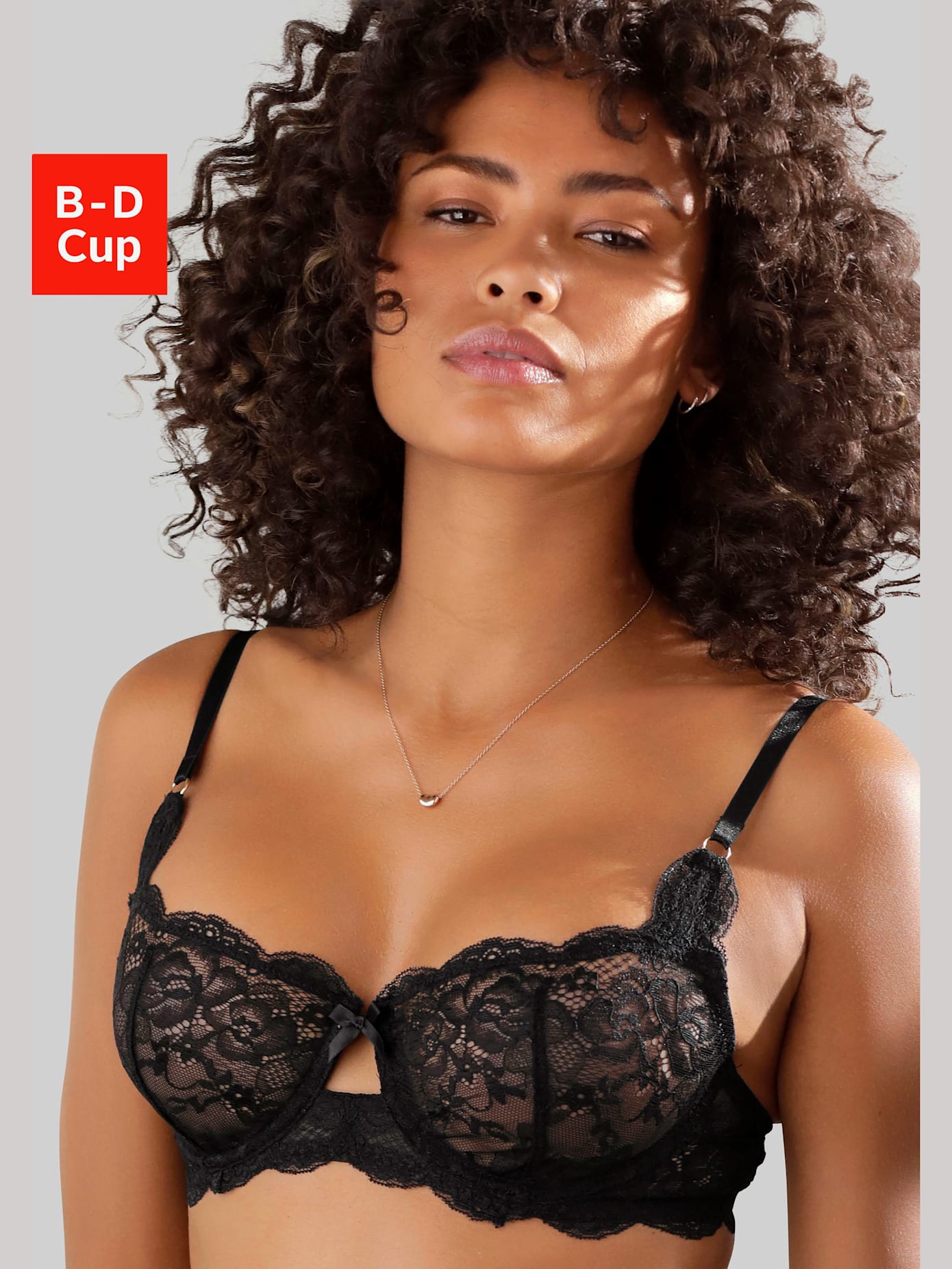 Soutien-gorge à armatures en dentelle florale