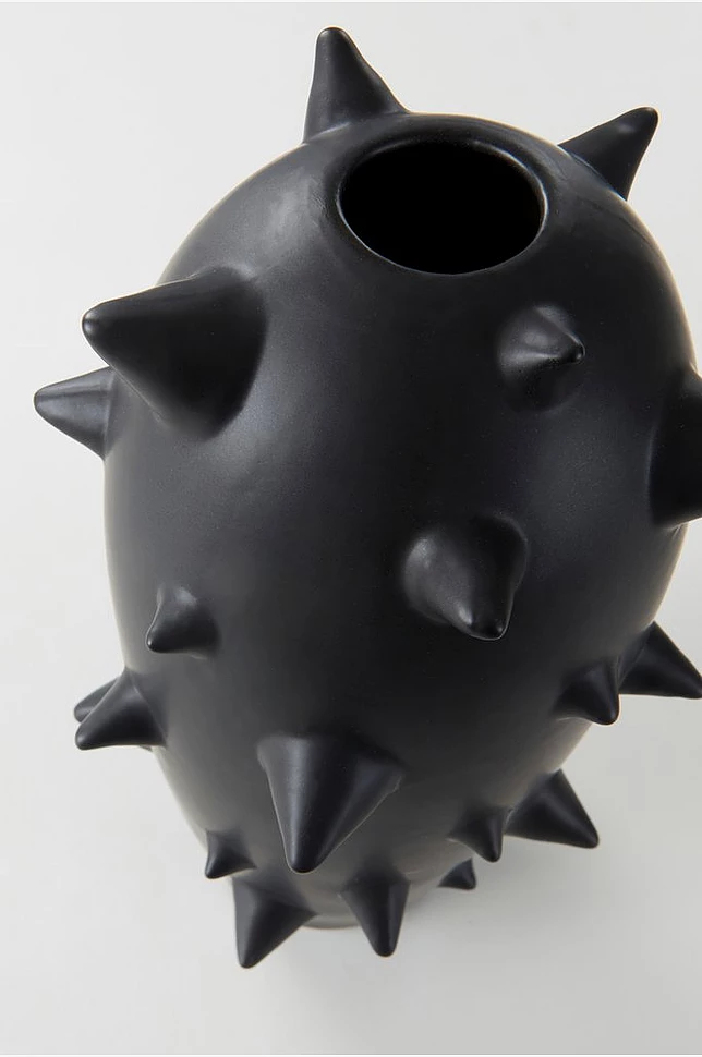 SPIKE vase