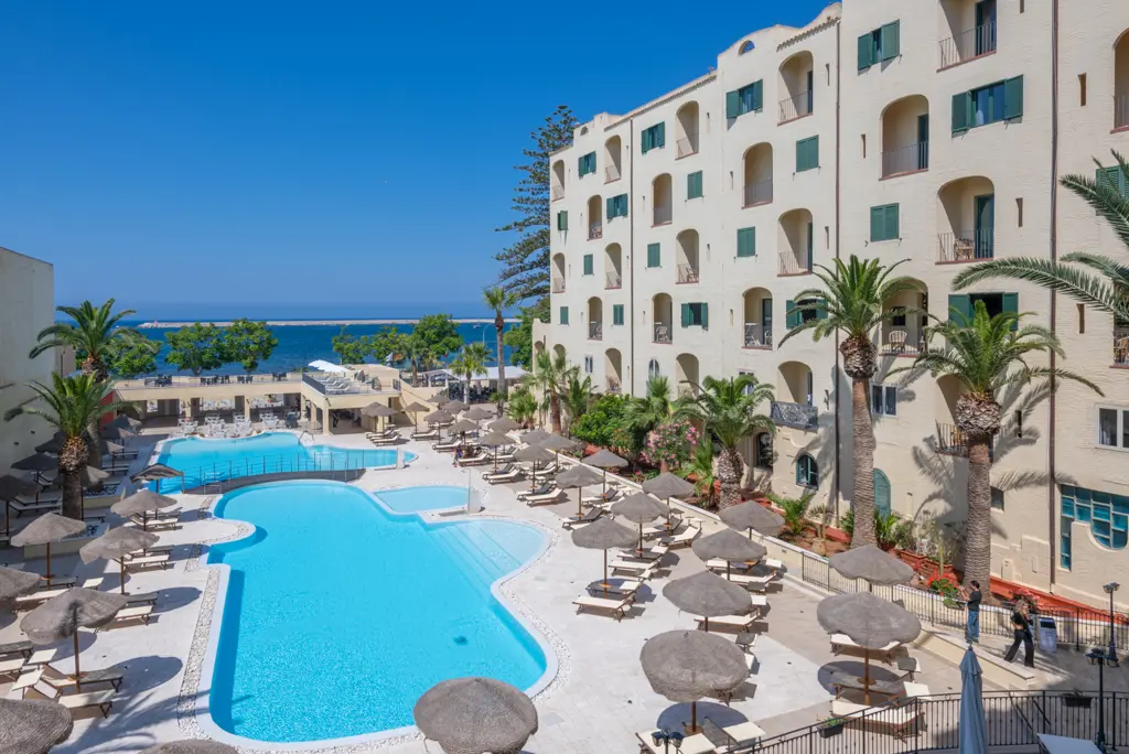 Fly & Go Hopps Hotel All Inclusive - Hotel