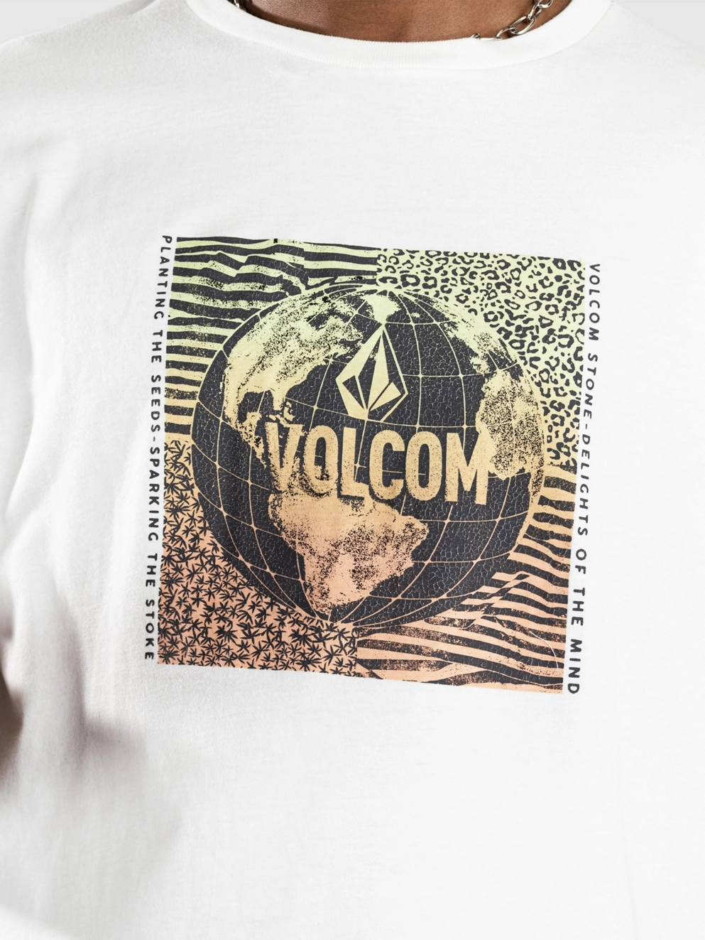 Volcom Earthtrippin Fty T-Shirt off white