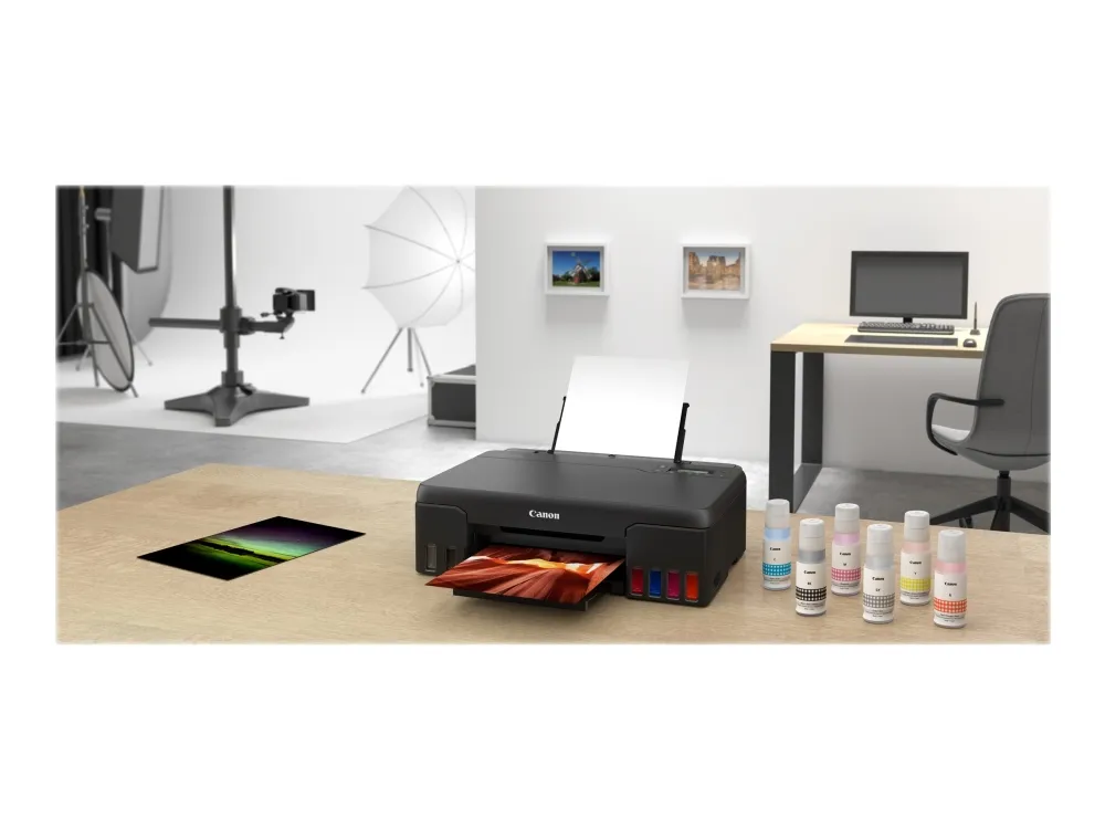 Canon PIXMA G550 - Printer - farve - blækprinter - kan genopfyldes - A4/Legal - op til 3.9 ipm (mono) / op til 3.9 ipm (farve) - kapacitet: 100 ark - USB 2.0, Wi-Fi(n)
