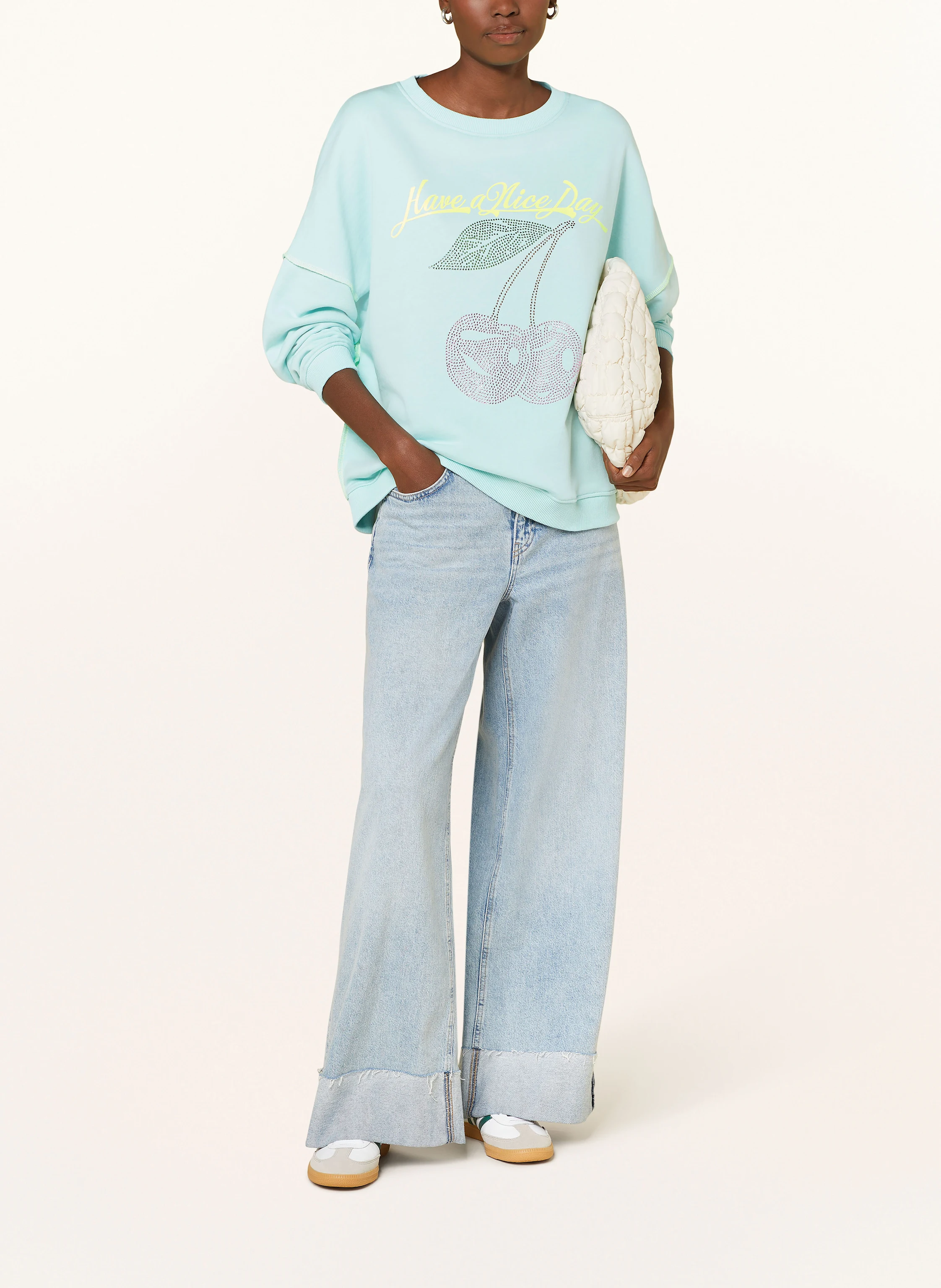 miss goodlife Sweatshirt mit Schmucksteinen