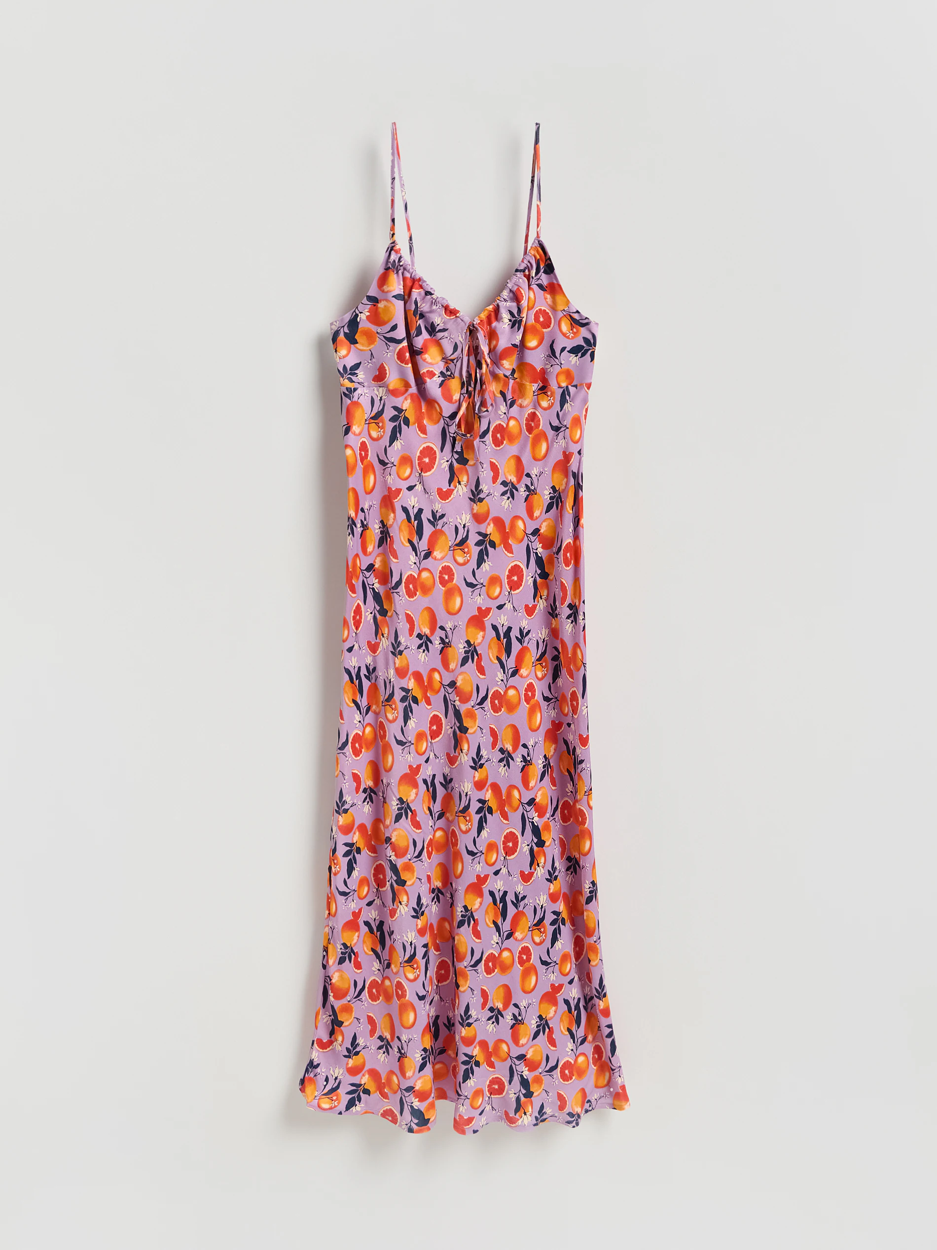 Midikleid mit hohem Viskoseanteil