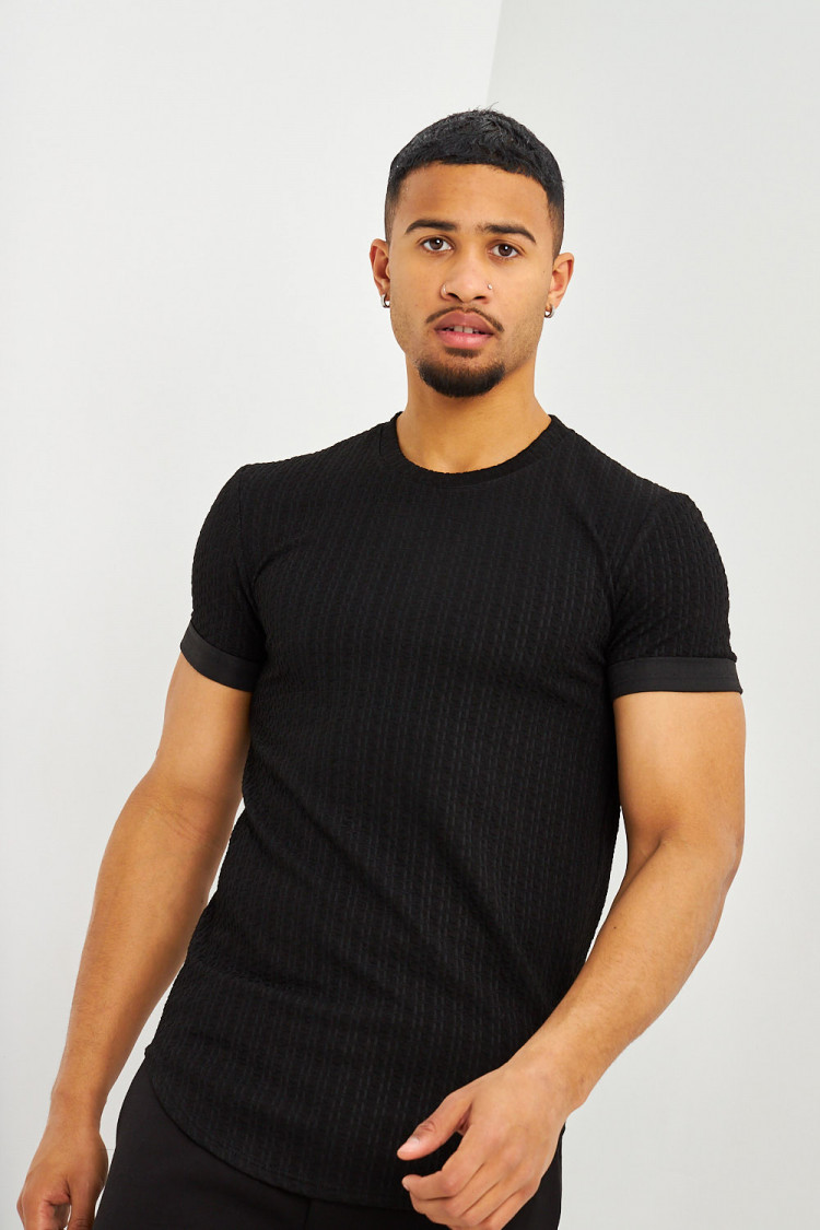T-shirt motif relief noir manches courtes à revers