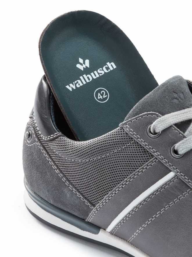 Auf Achse Sneaker
