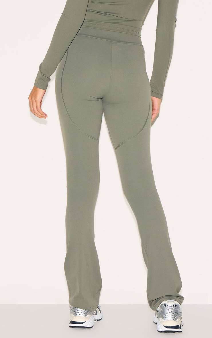 Vert Olive Pantalon Évasé Taille Haute Sculptant Avec Badge Métallique Sport