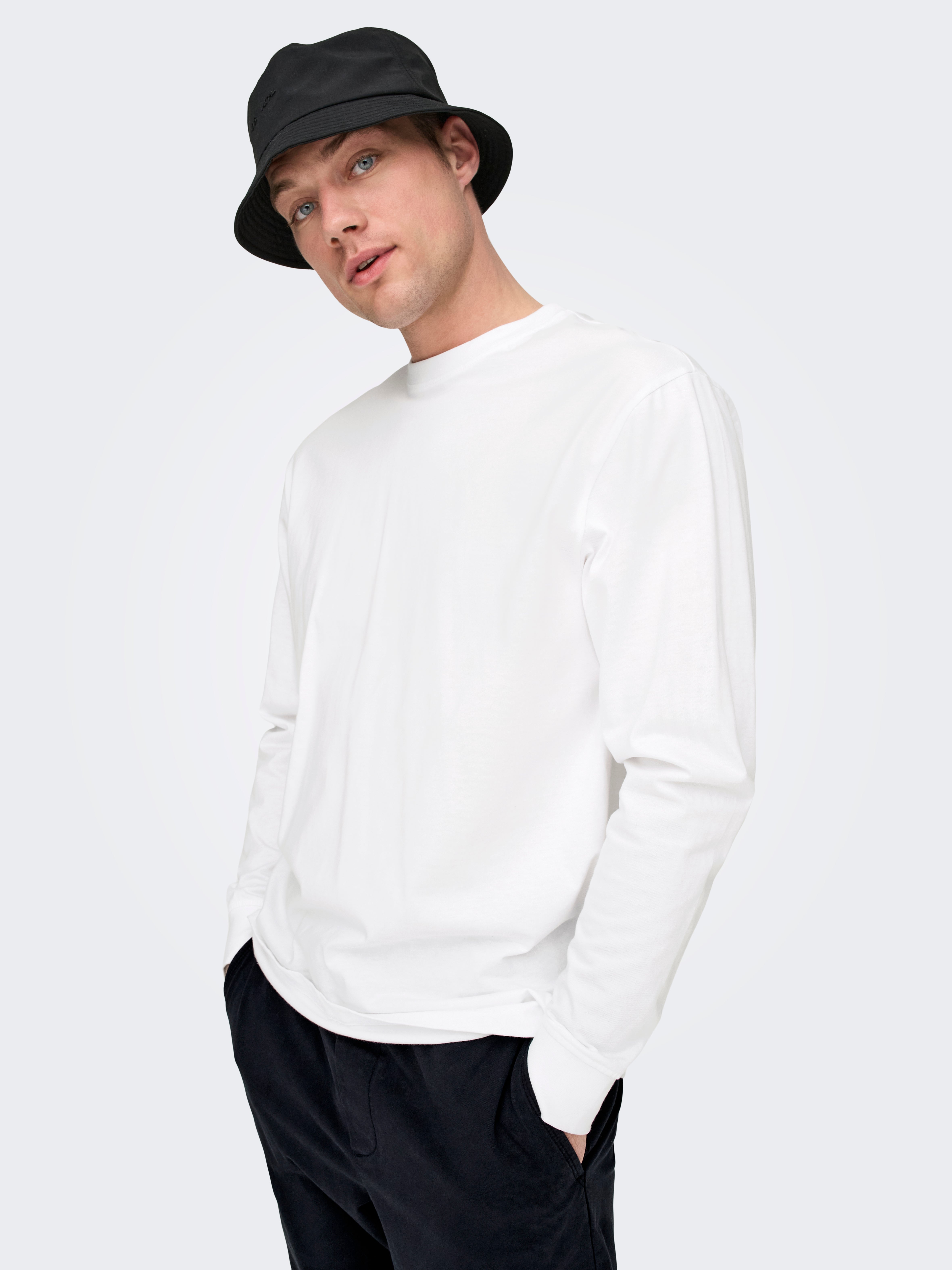ONSFRED Top Bright White