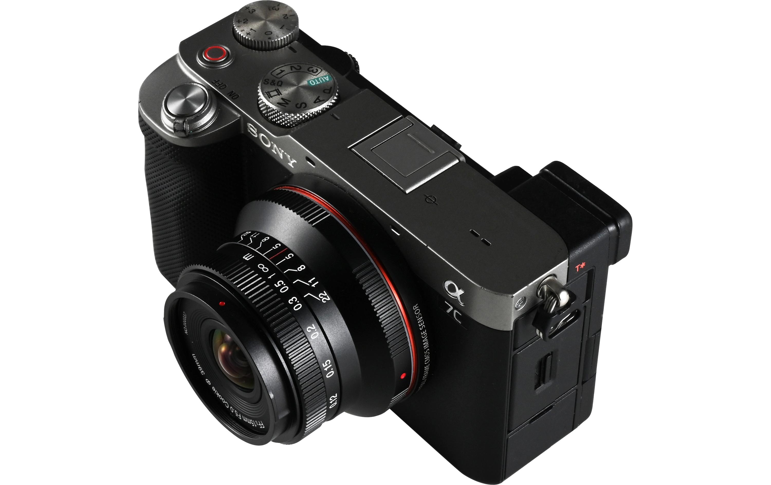 Festbrennweite 15 mm F/5 Cookie FF – Sony E-Mount<br>Kompaktes Pancake-Objektiv für die Alltagsfotografie