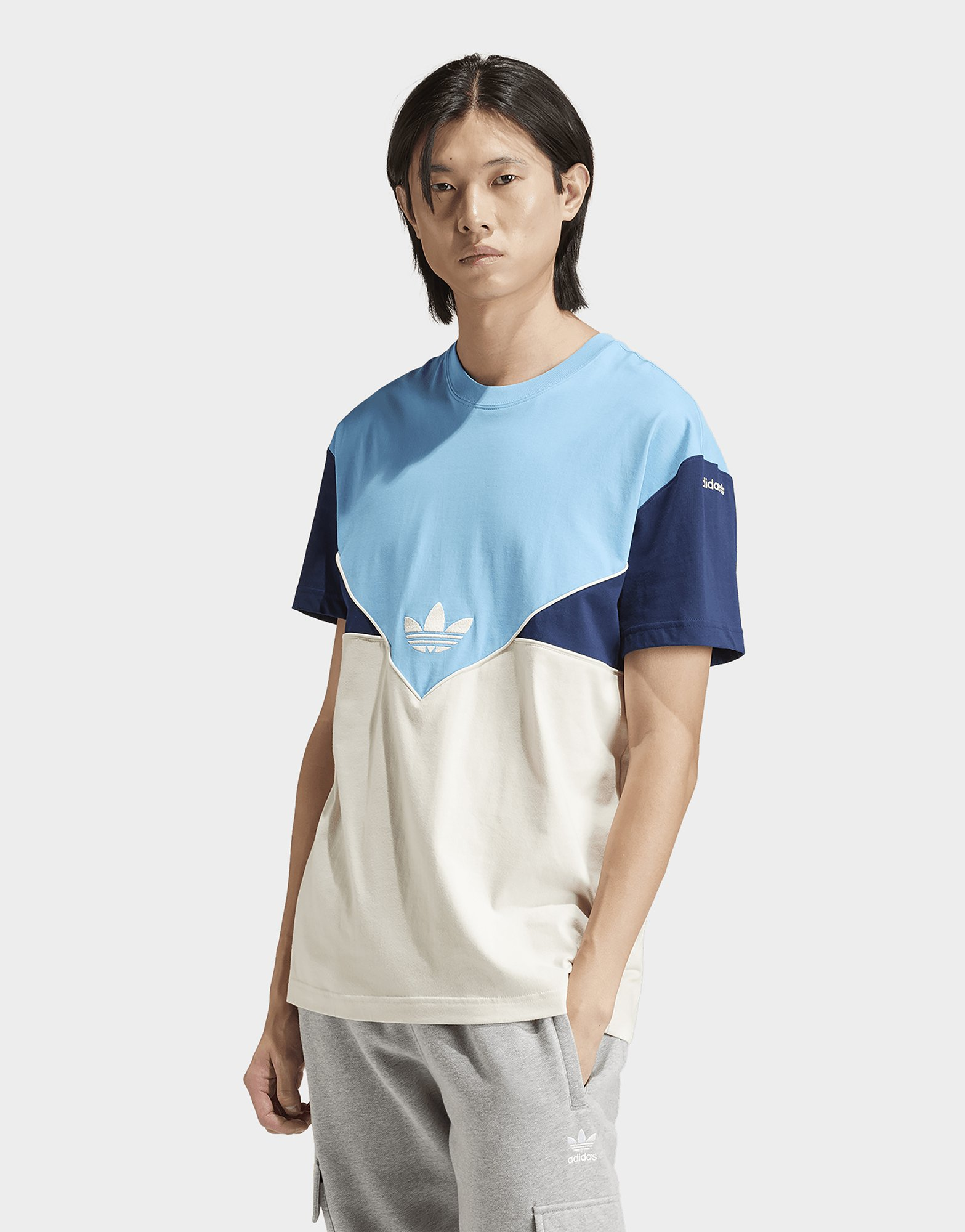 adidas T-shirt Adicolor Seasonal Archive