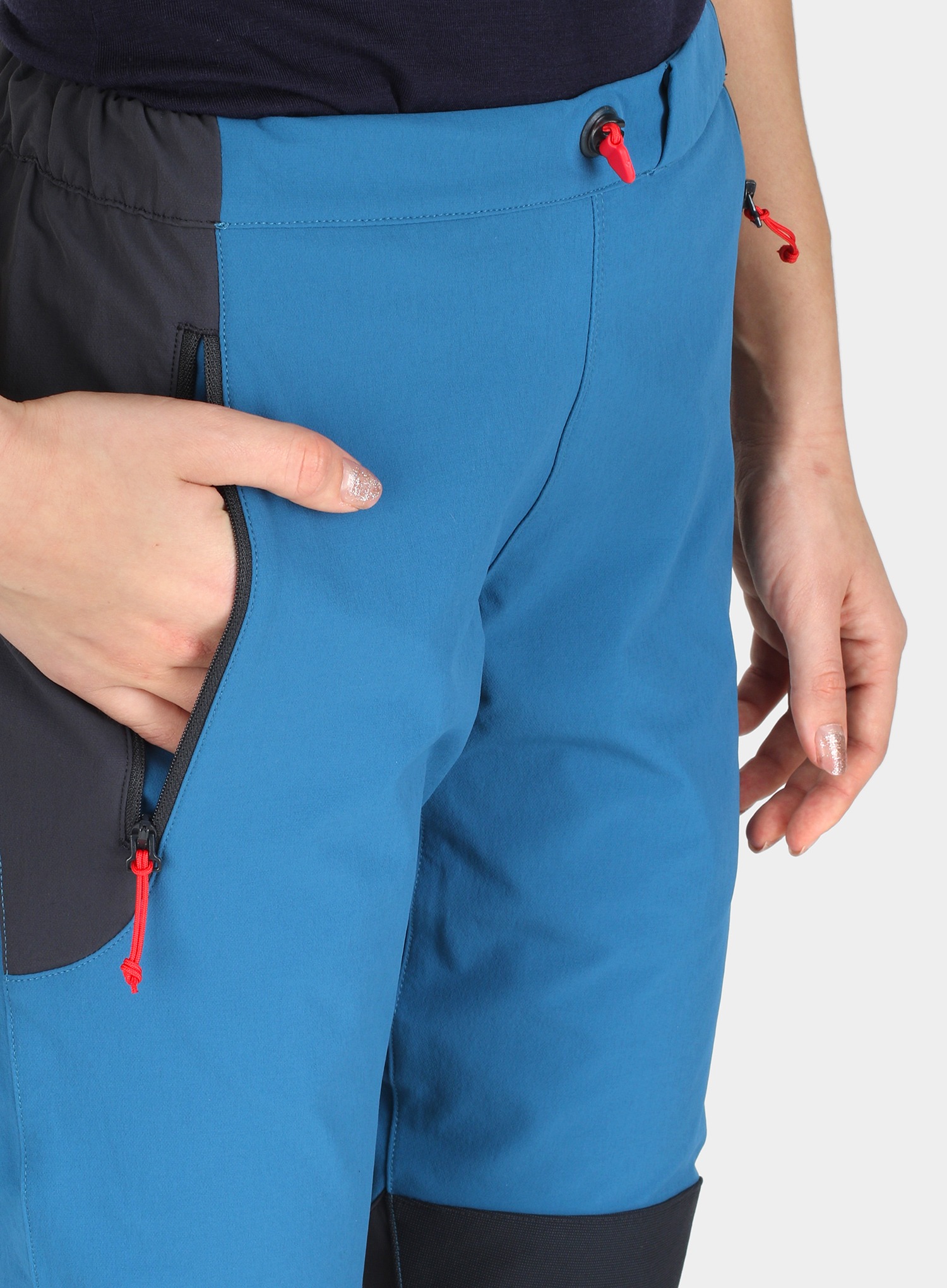 Torque Pants Dame Blazon