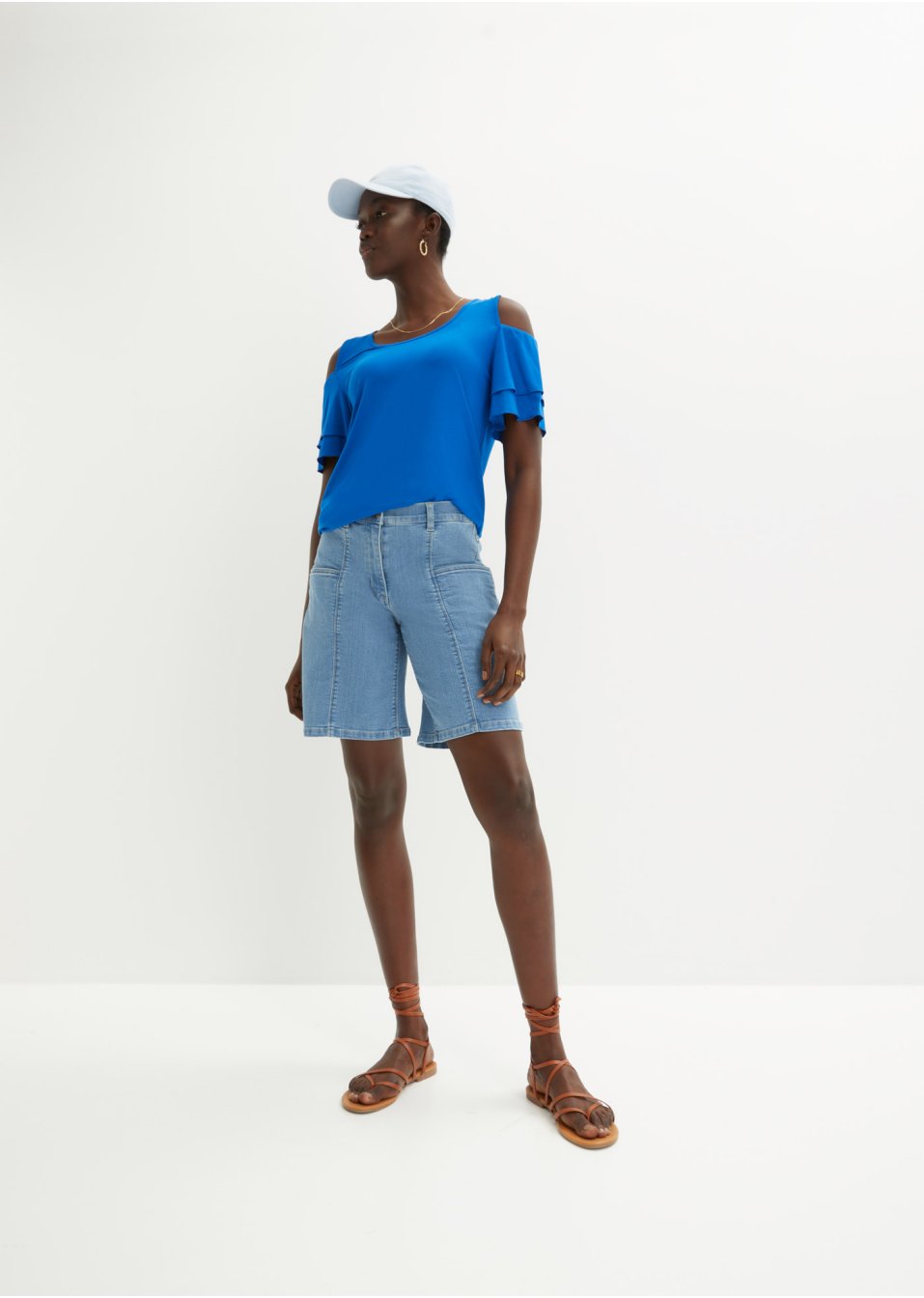 T-shirt à découpe avec manches papillon en viscose