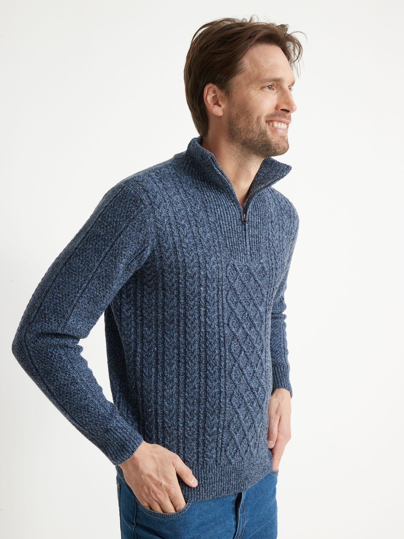 Pull torsadé col montant zippé