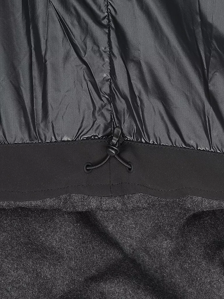 BELSTAFF Daunensteppjacke APEX grau