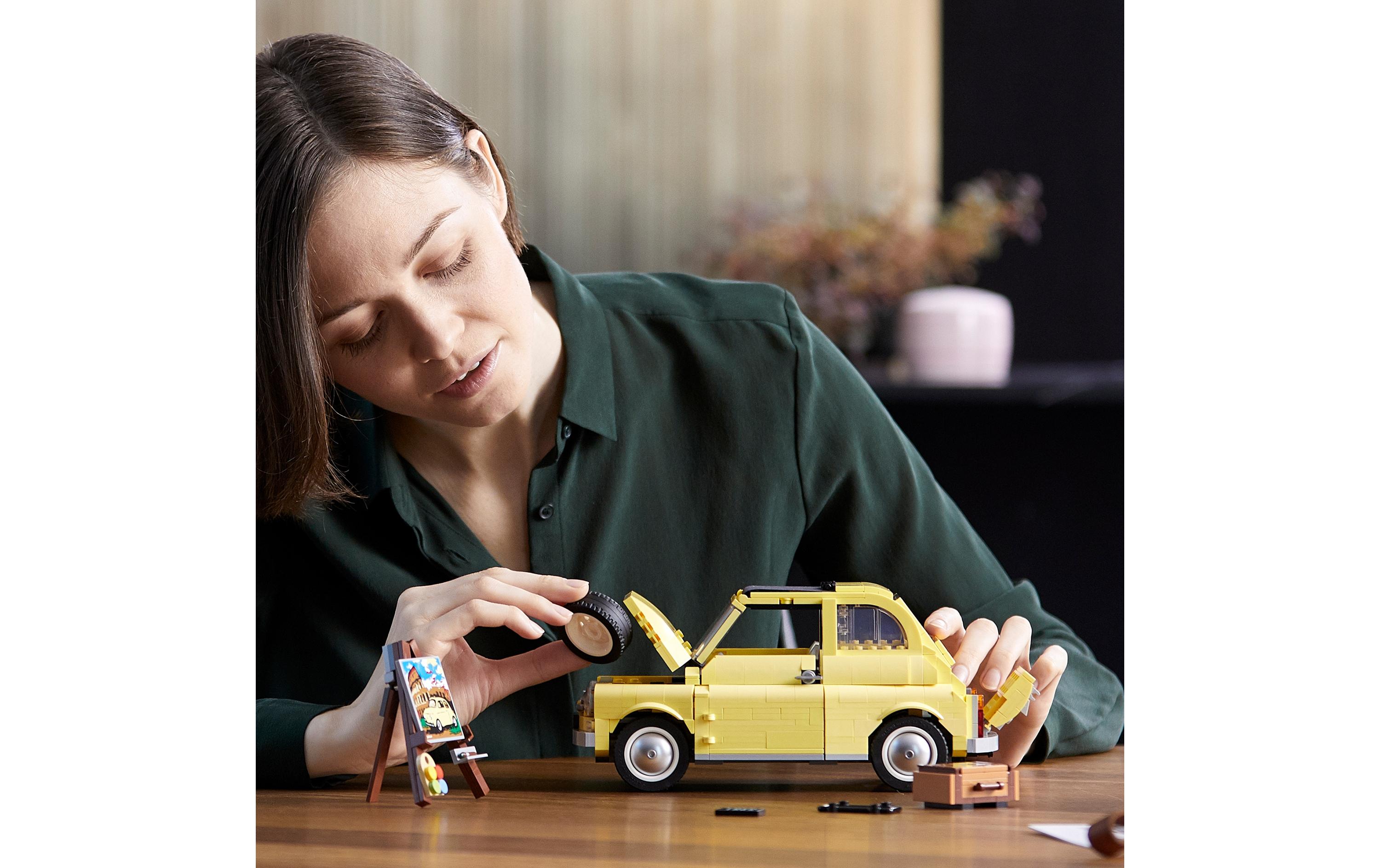 Icons Fiat 500 10271Geniessen Sie «La Dolce Vita» mit einem italienischen Klassiker