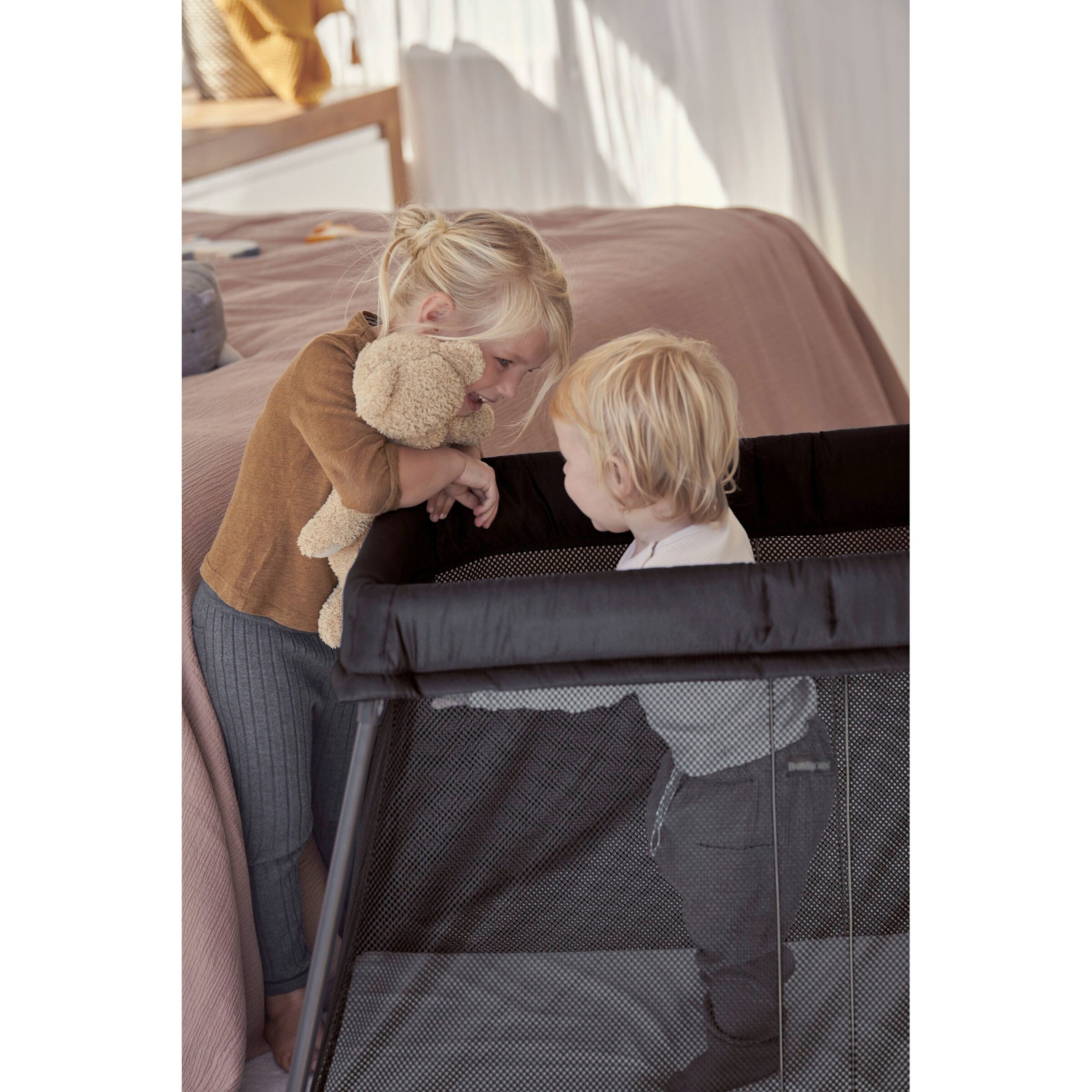 BabyBjörn Reisebett Light schwarz