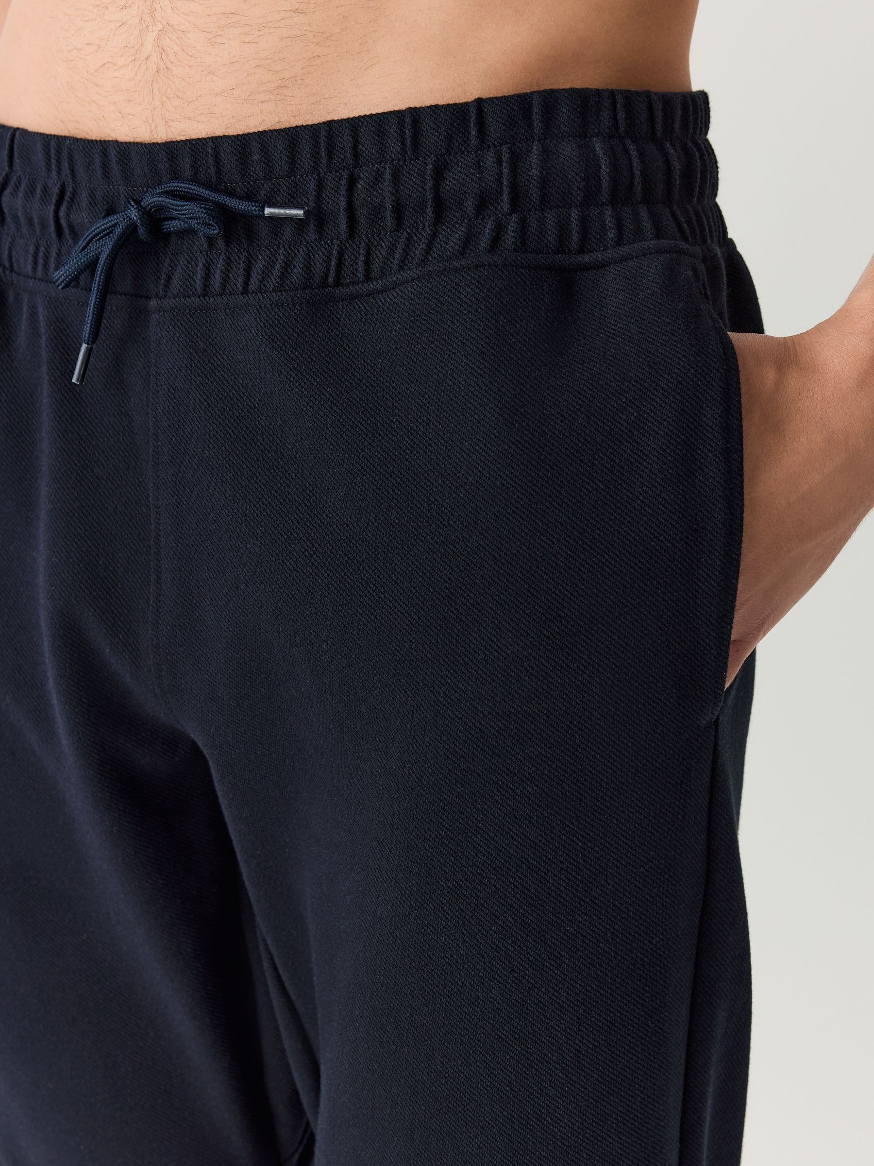 Donkerblauw - Joggingbroek van keperstof met rechte pijpen en textuur